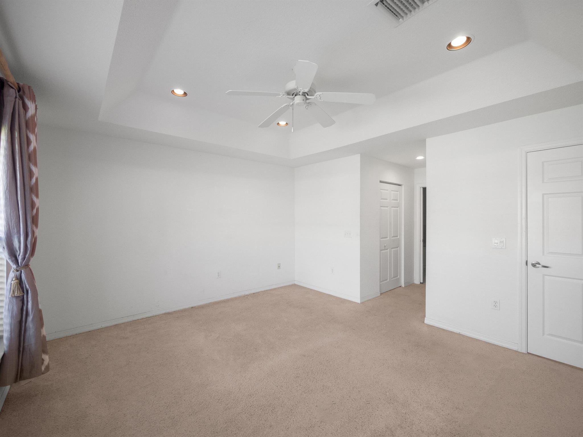 1751 N Dovetail Drive B