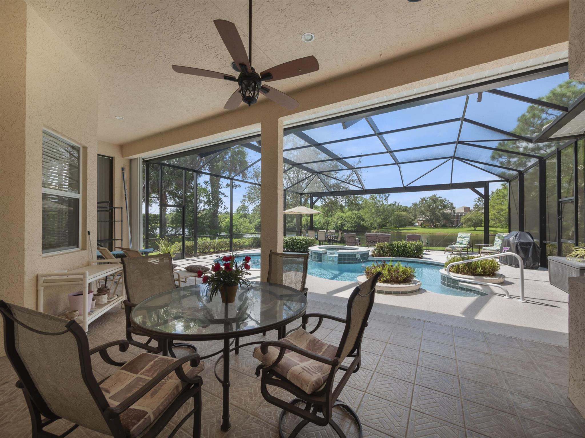 8012 Plantation Lakes Drive
