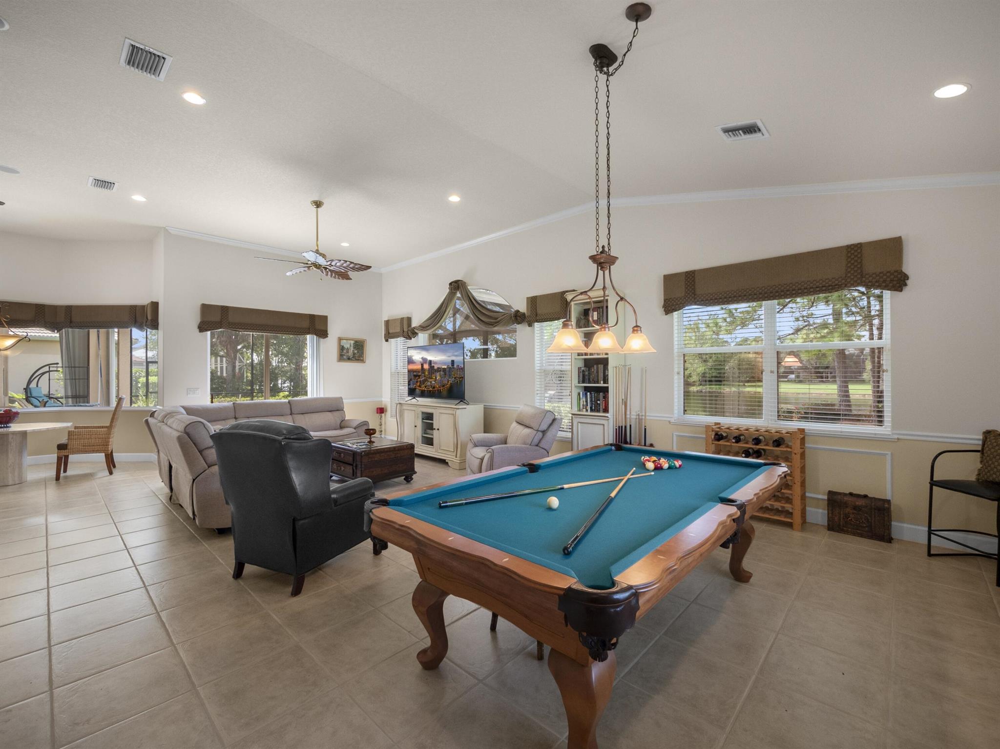 8012 Plantation Lakes Drive