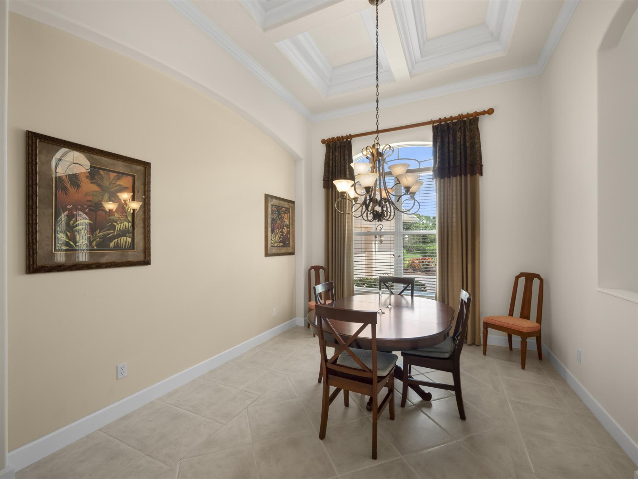 8012 Plantation Lakes Drive