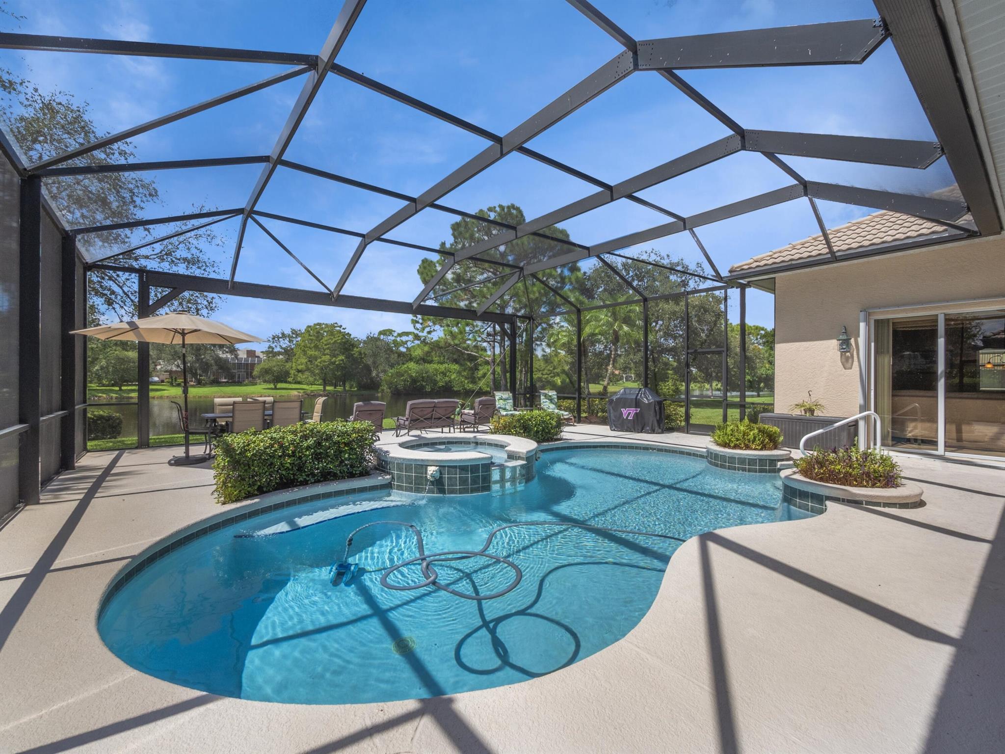 8012 Plantation Lakes Drive