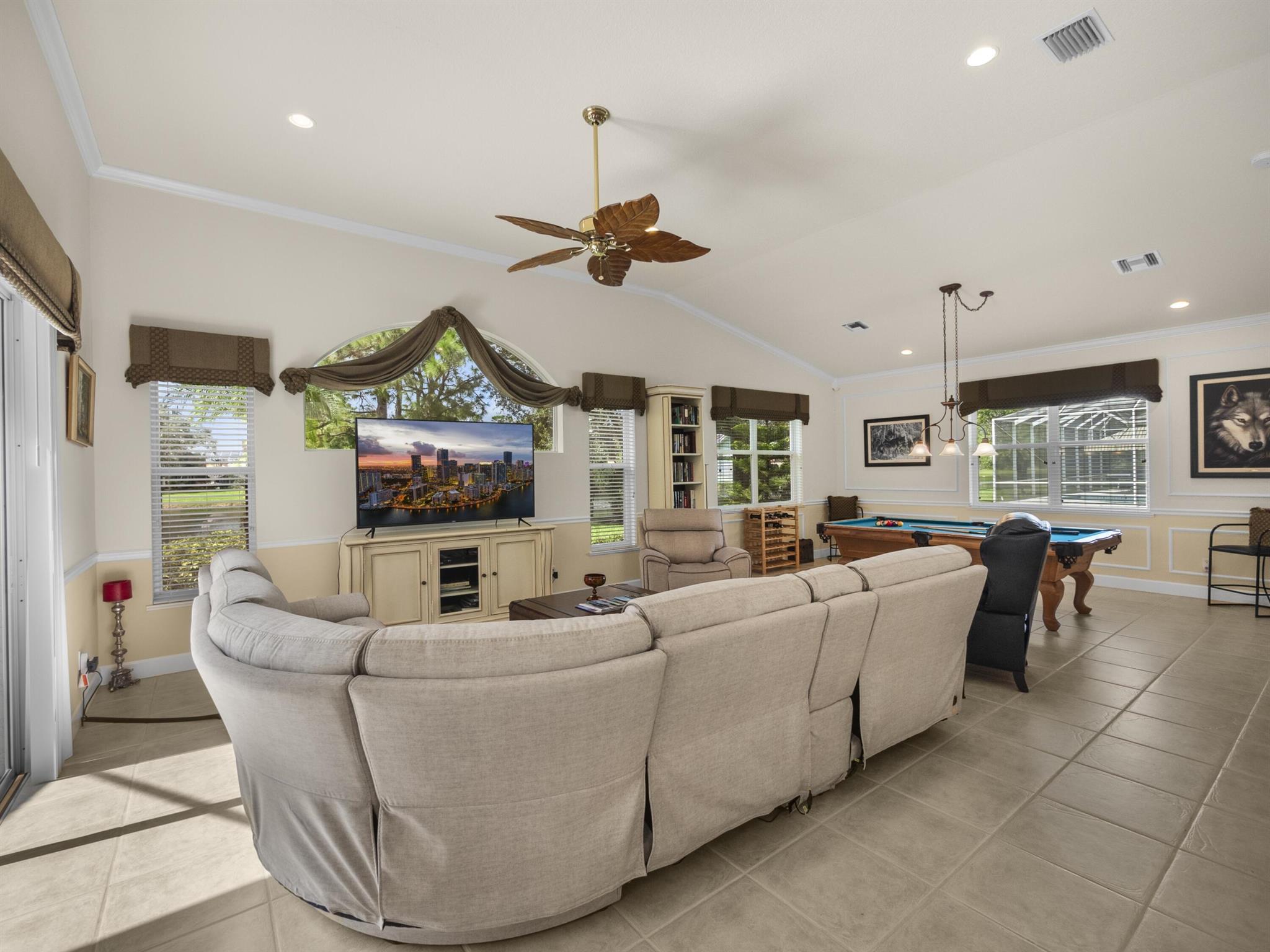 8012 Plantation Lakes Drive