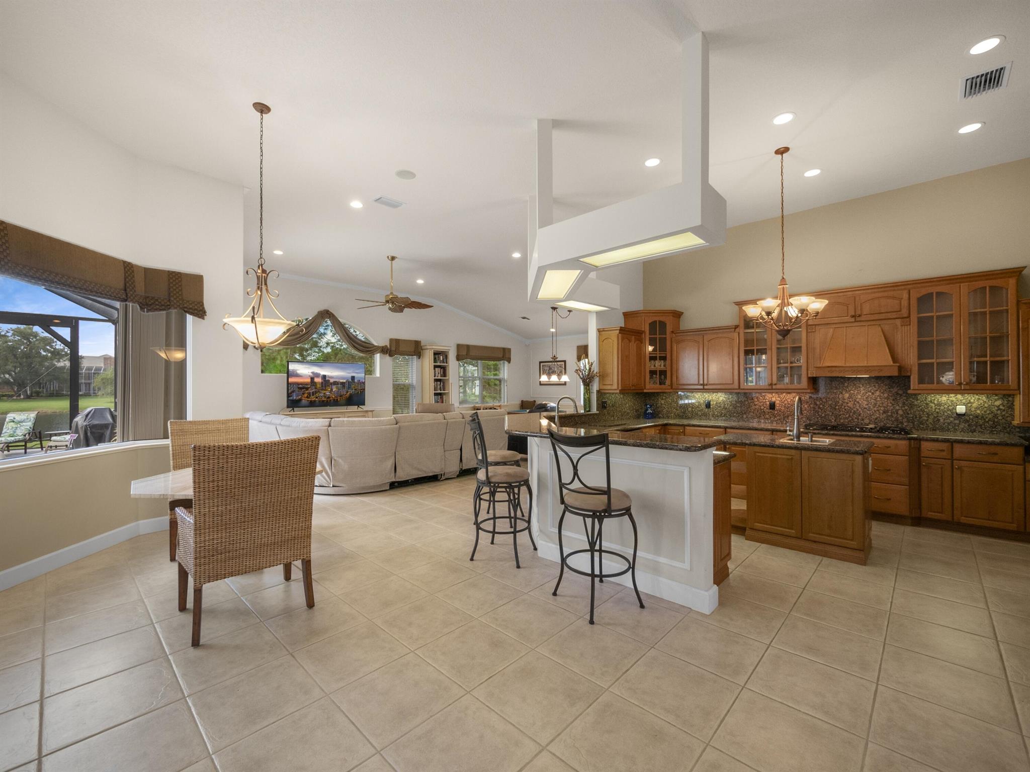 8012 Plantation Lakes Drive