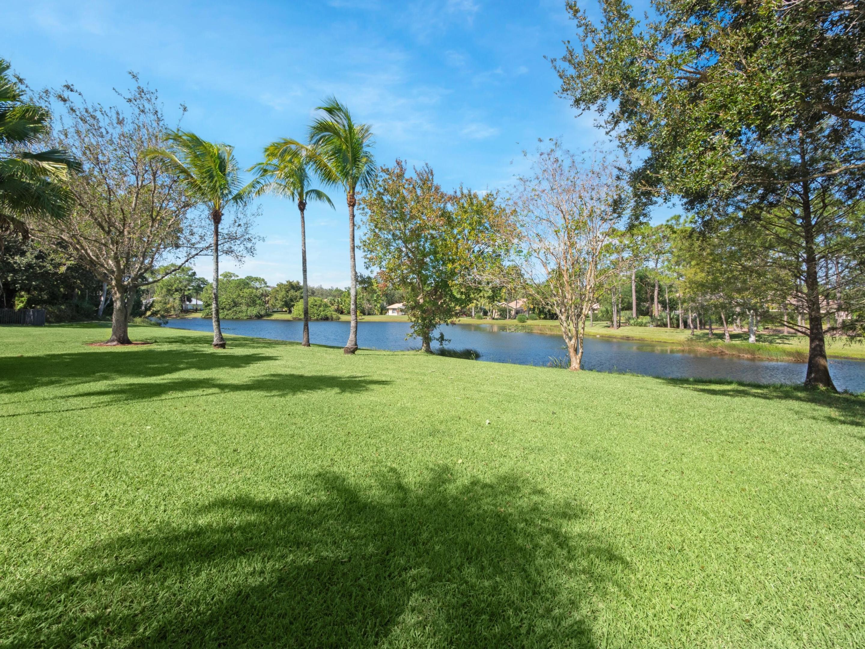 8582 SW Sea Captain Drive