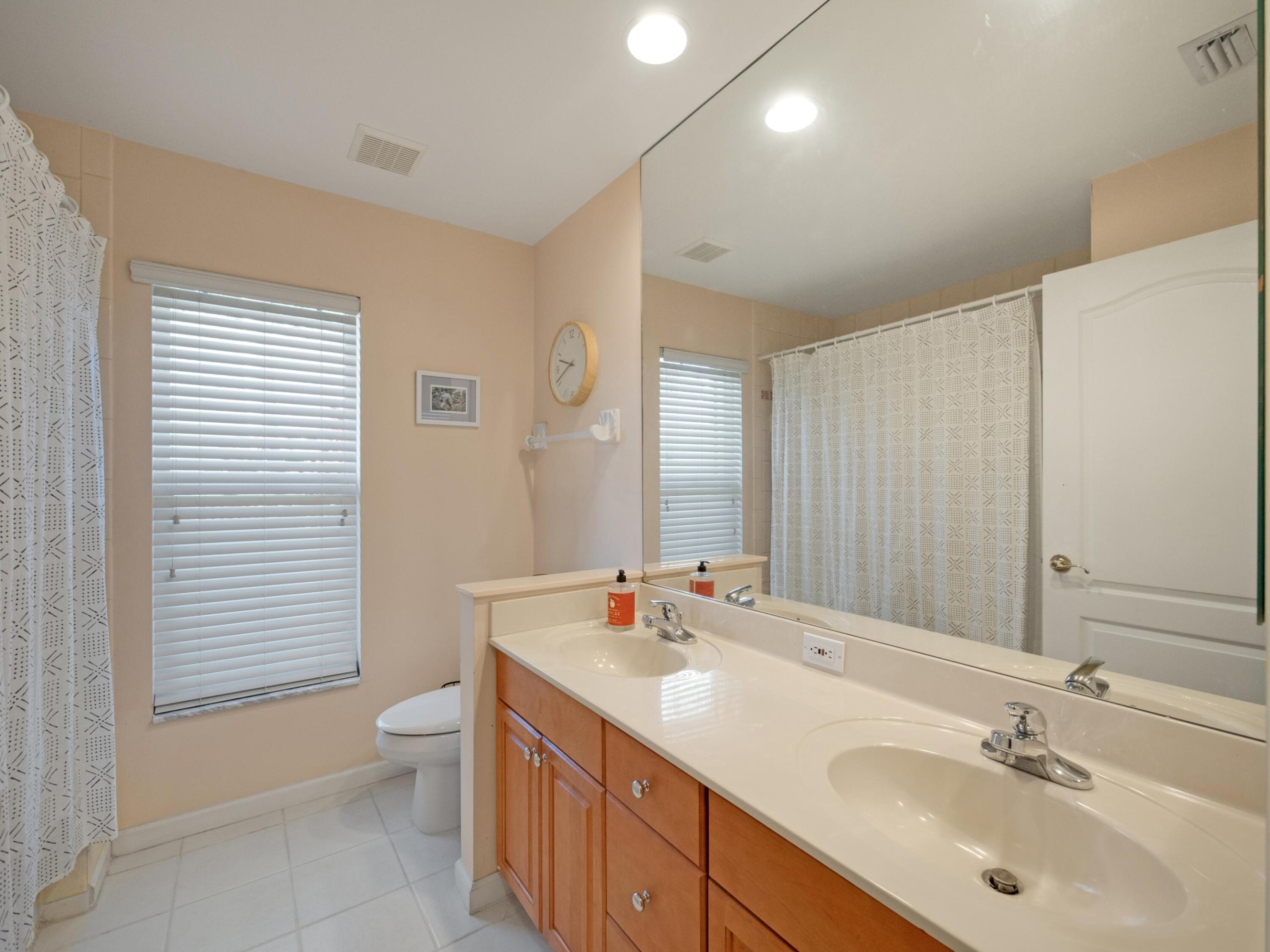 8582 SW Sea Captain Drive