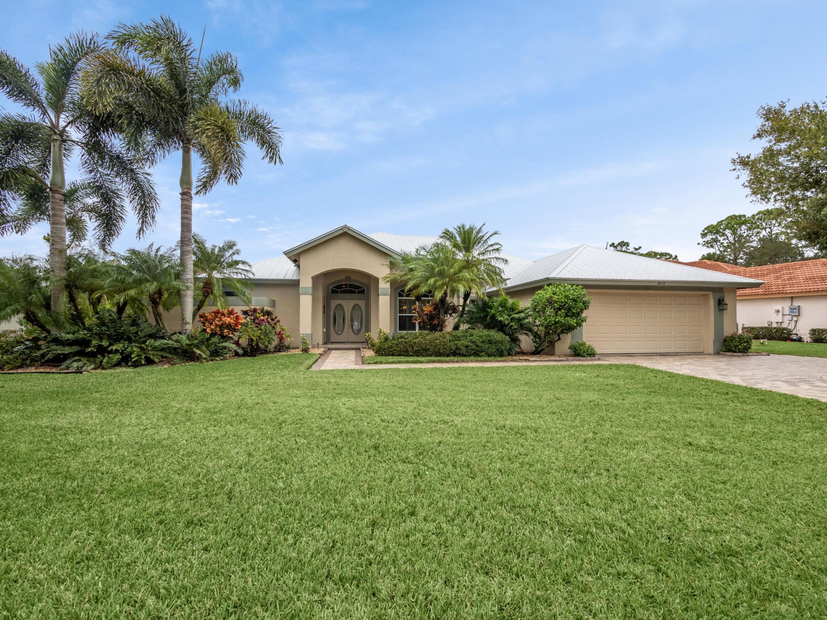 8114 SW Yachtsmans Drive