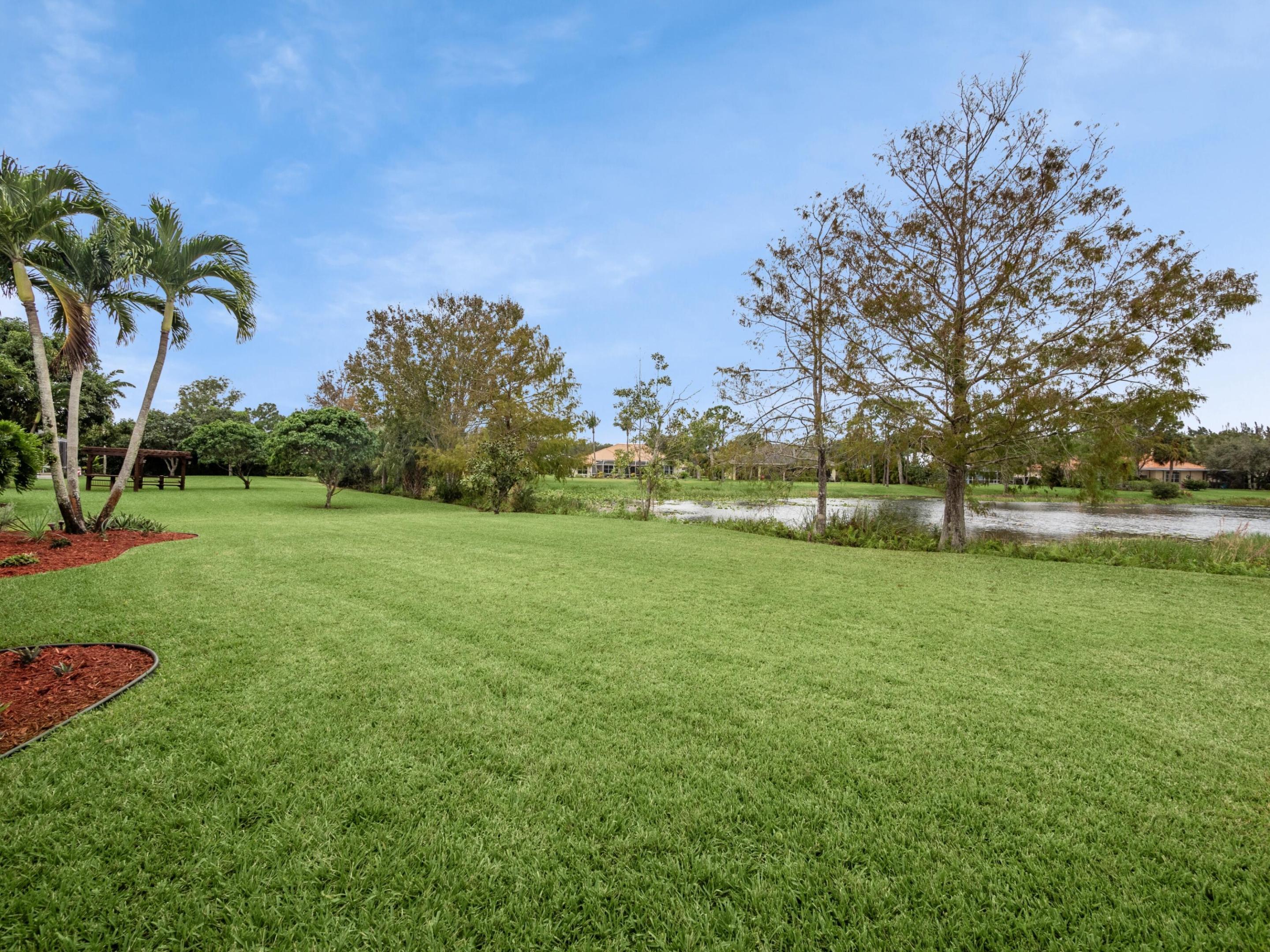 8114 SW Yachtsmans Drive