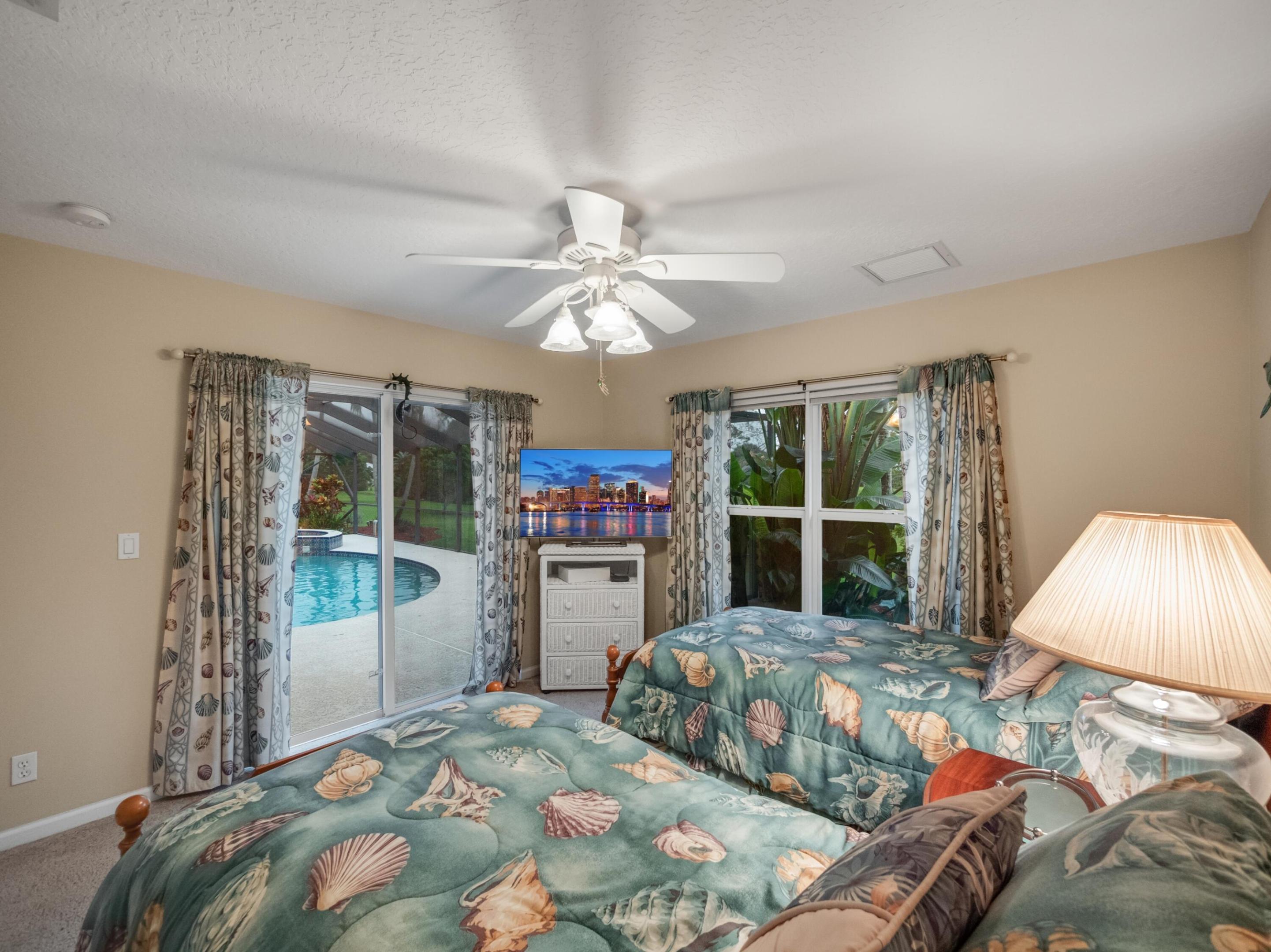 8114 SW Yachtsmans Drive