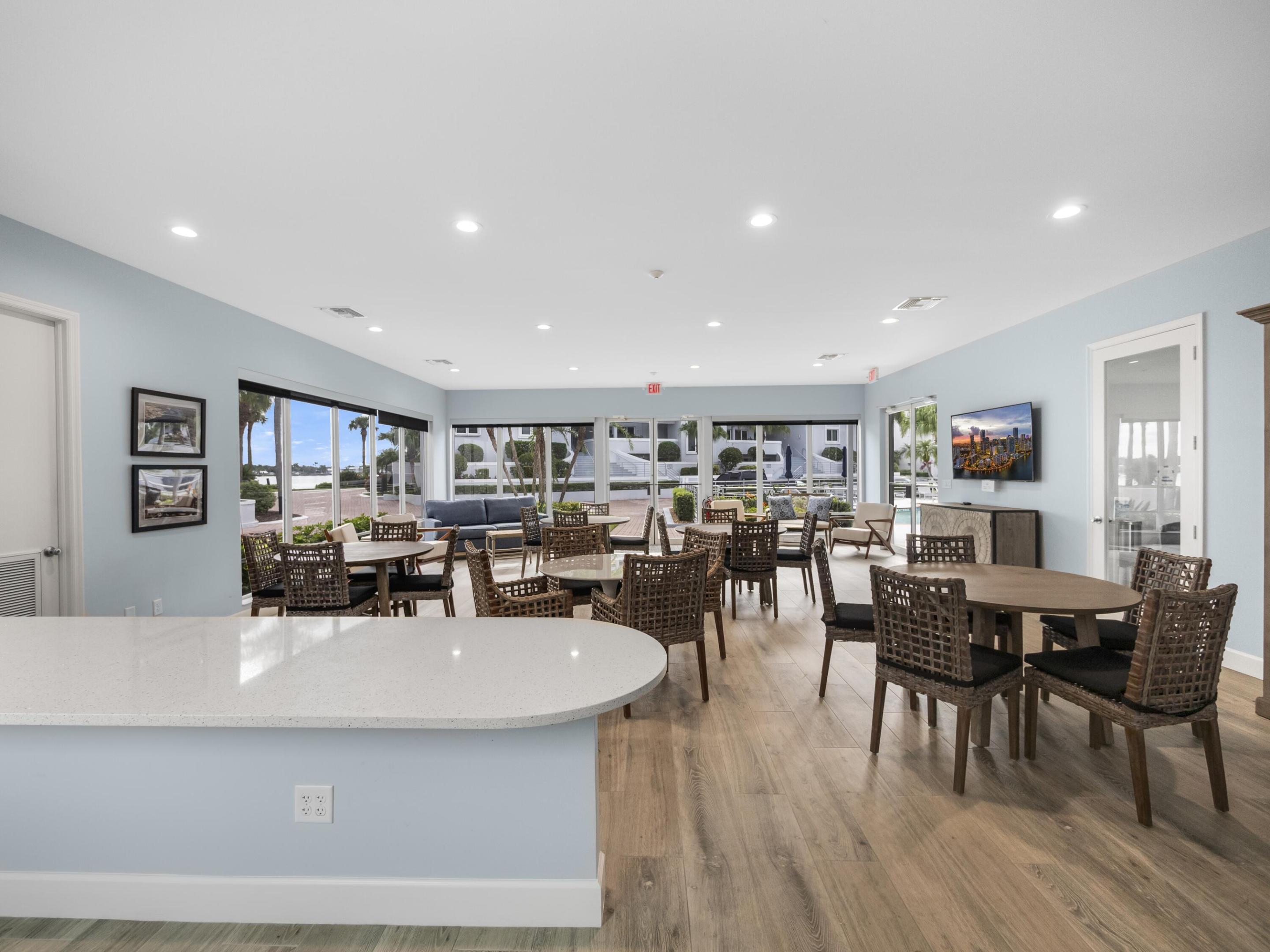 1150 SW Chapman Way 304