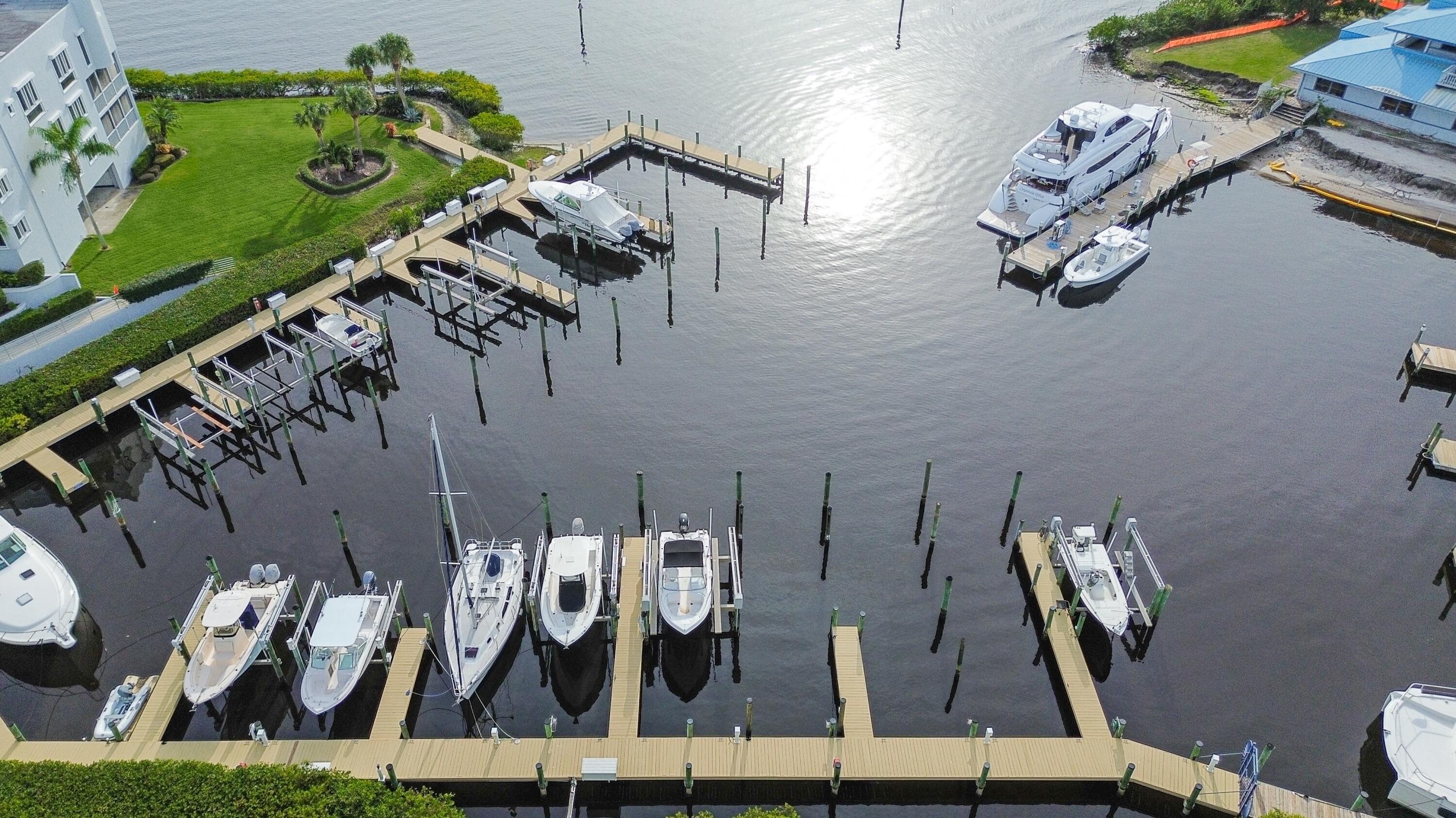 1150 SW Chapman Way 304