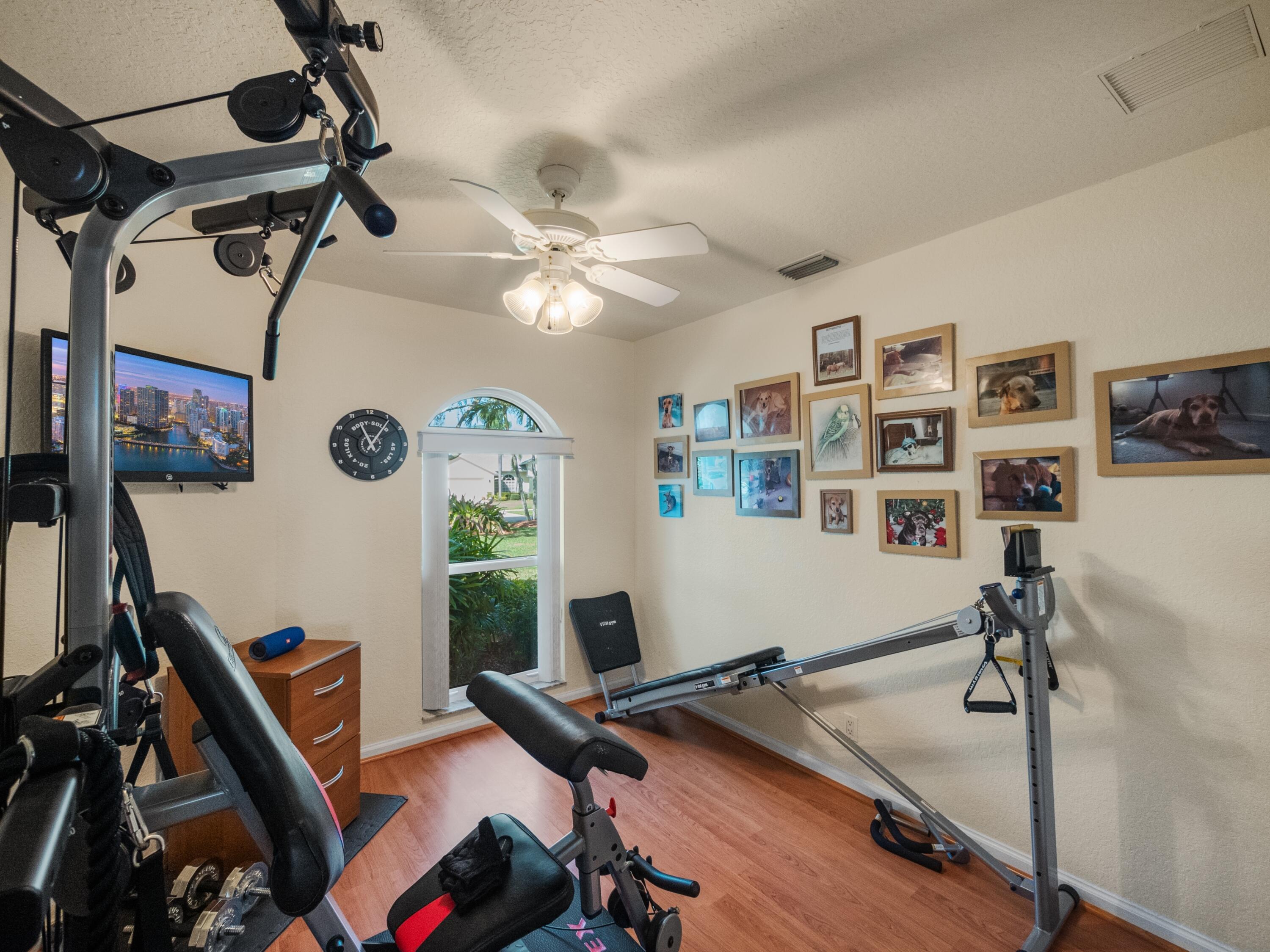 221 SW Whitewood Drive