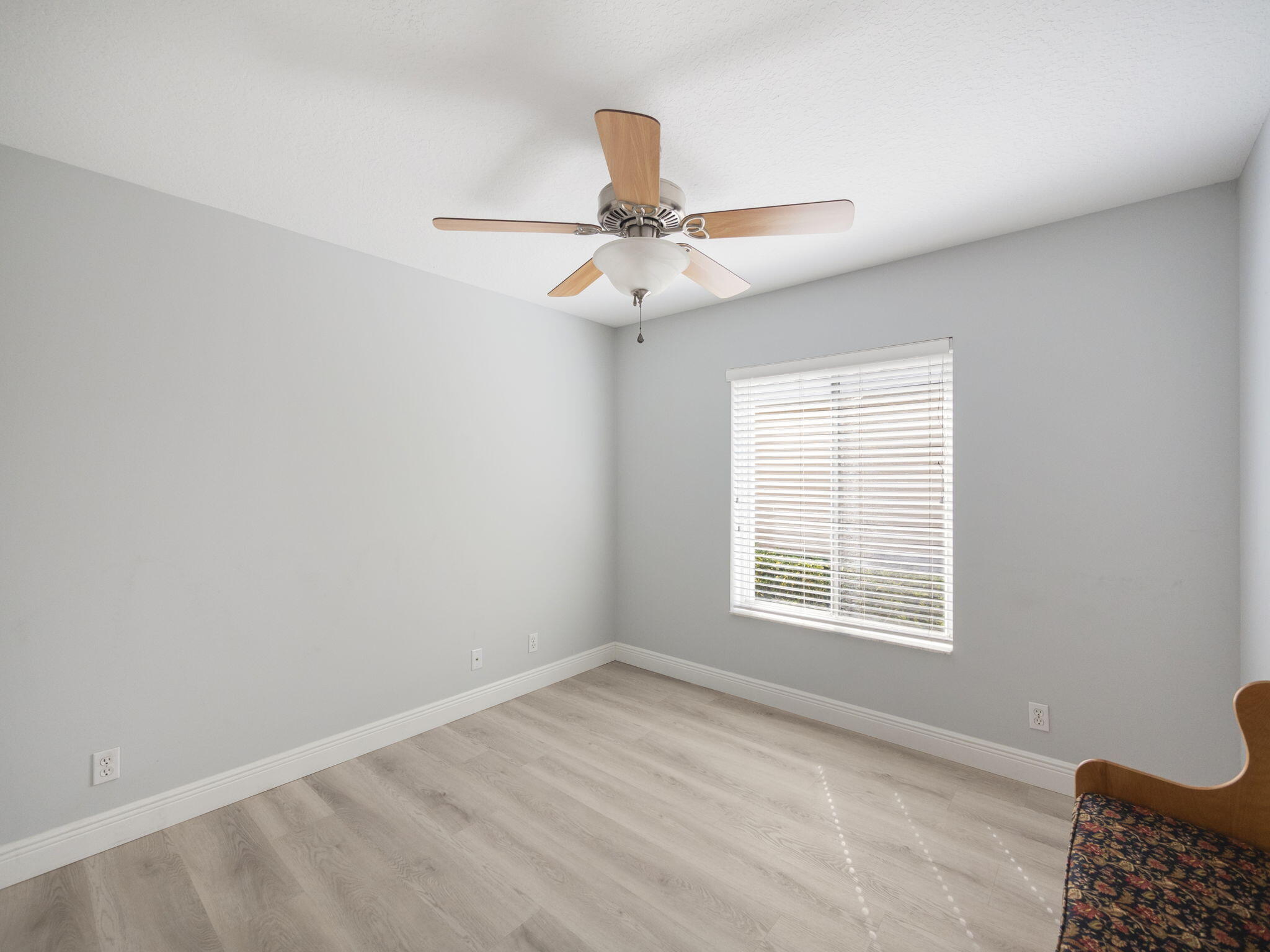 2432 SE Springtree Place