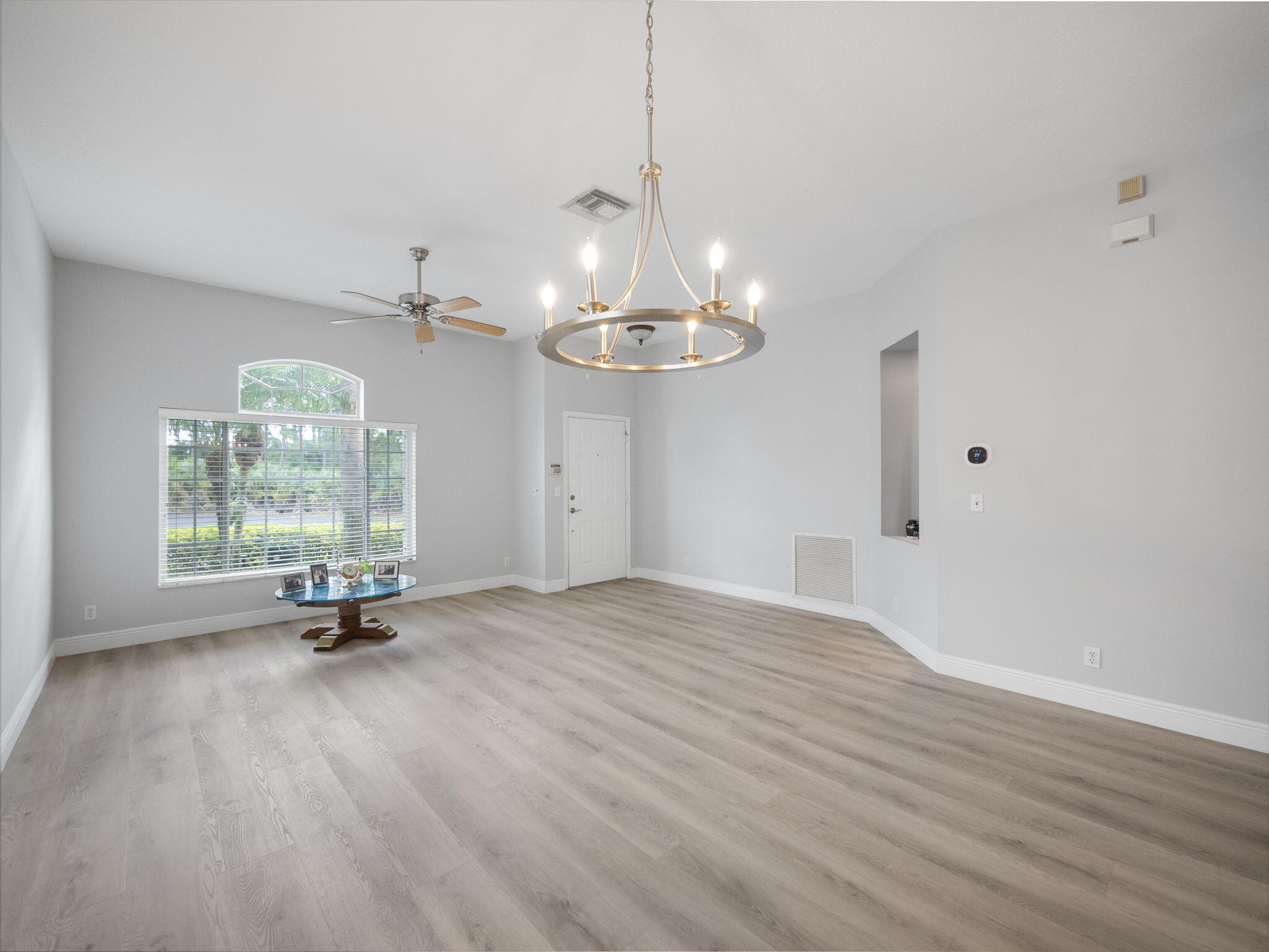 2432 SE Springtree Place