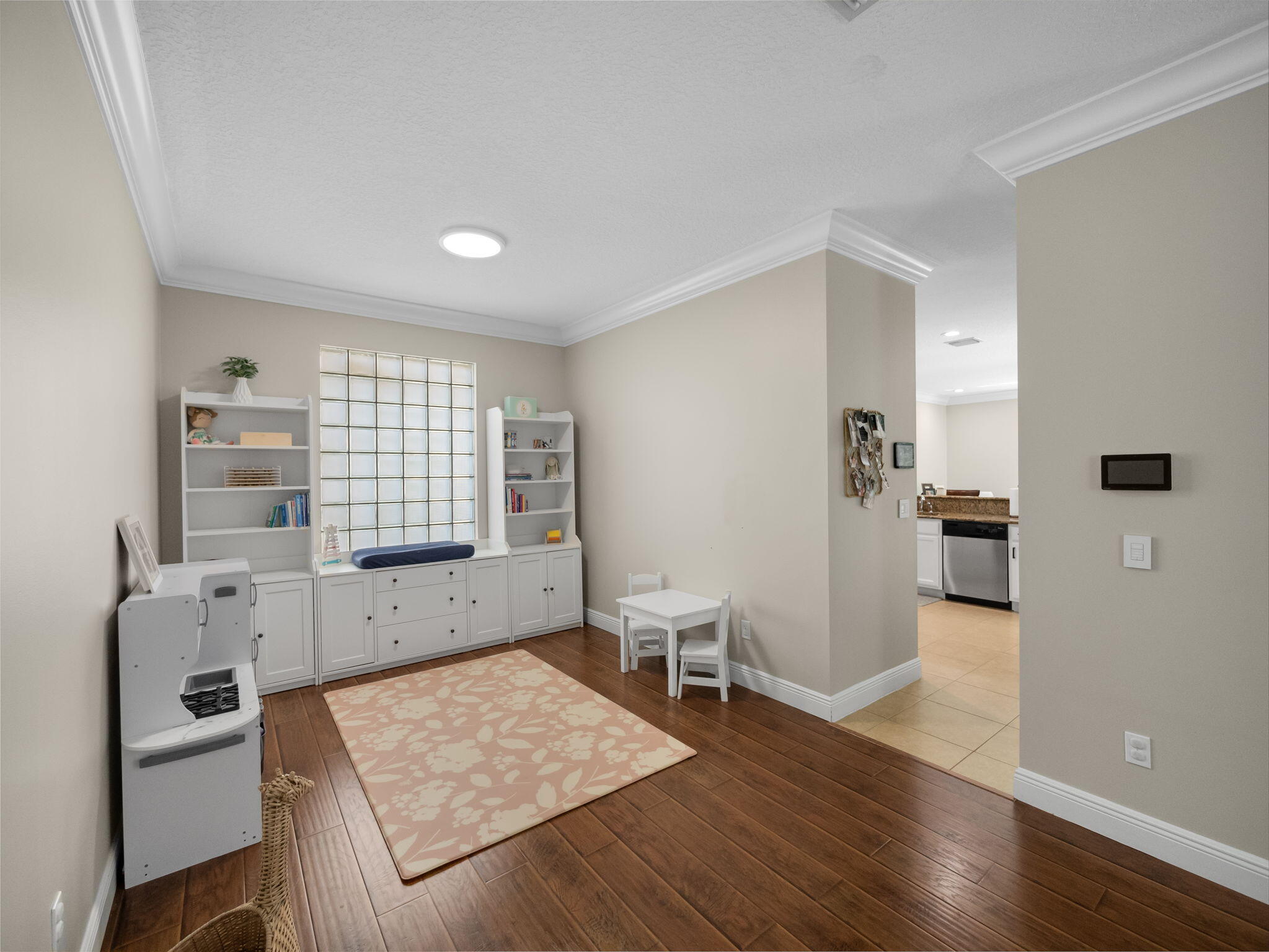 8037 Mariposa Grove Circle