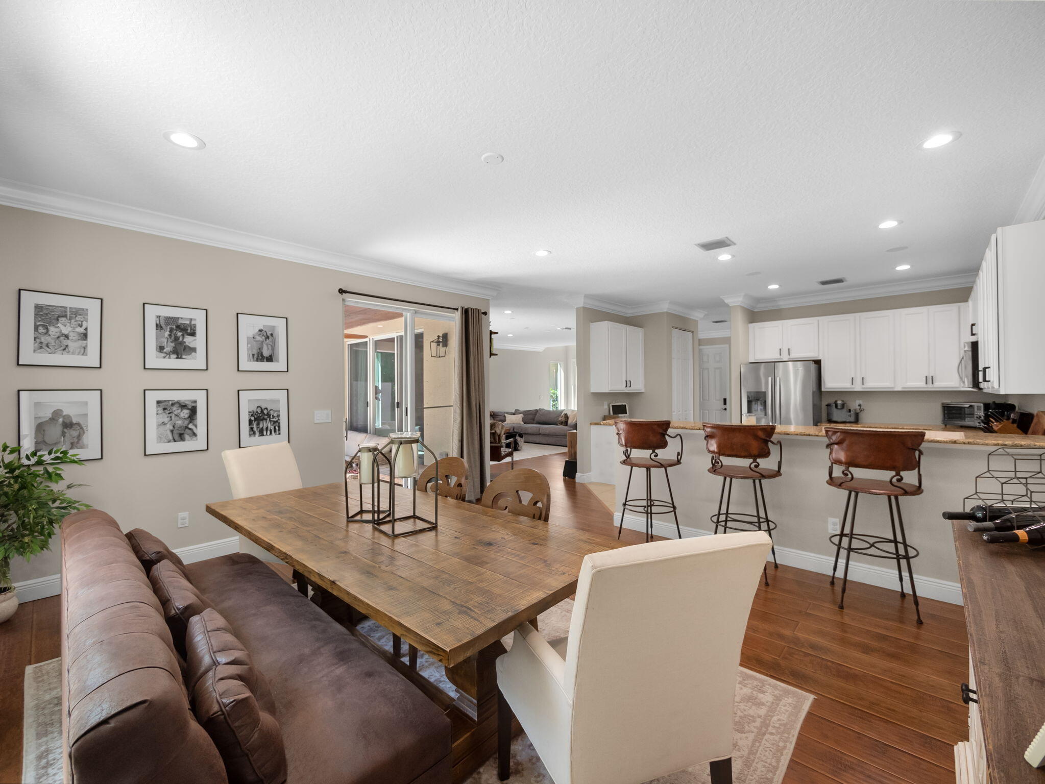 8037 Mariposa Grove Circle