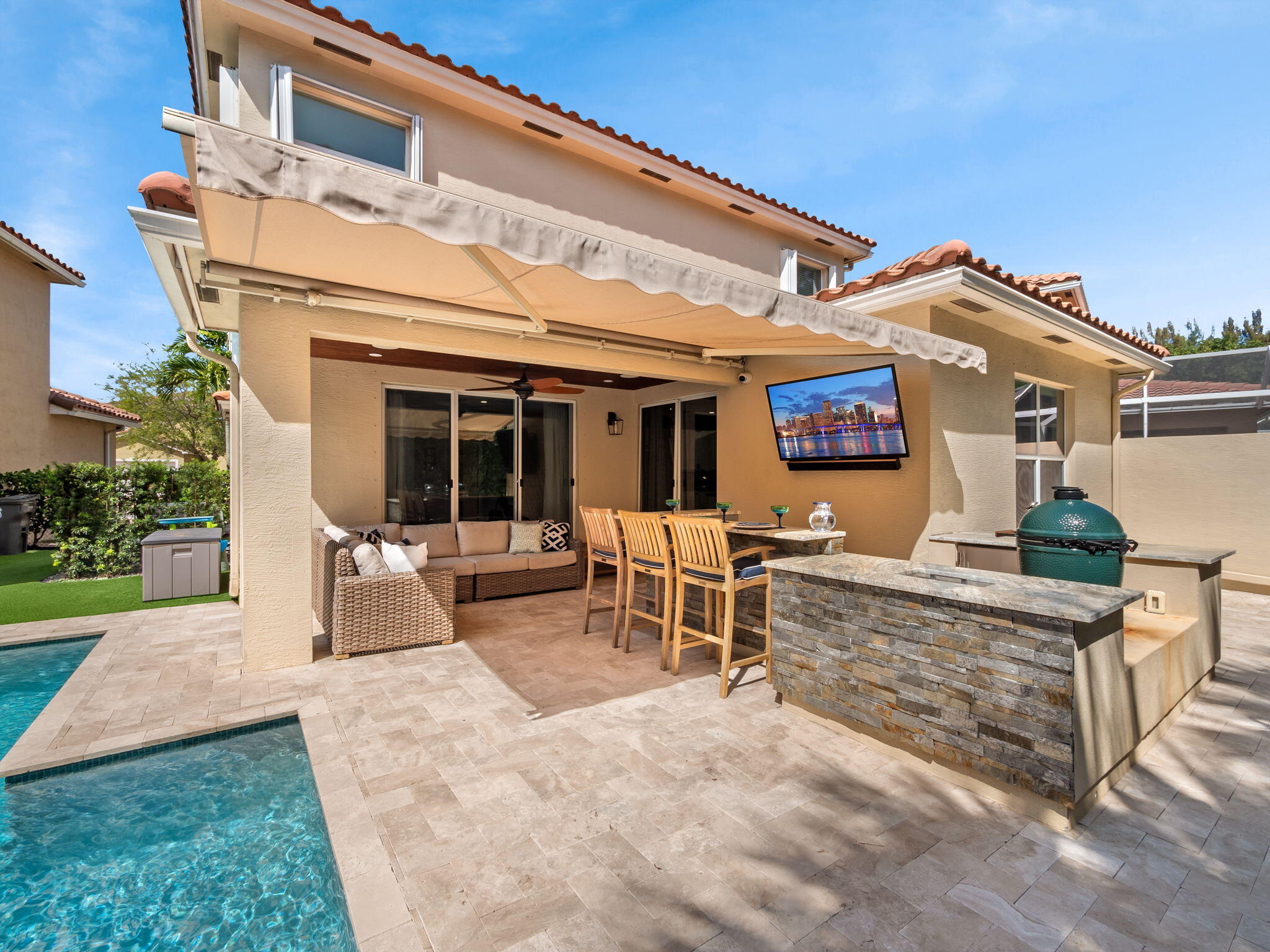 8037 Mariposa Grove Circle