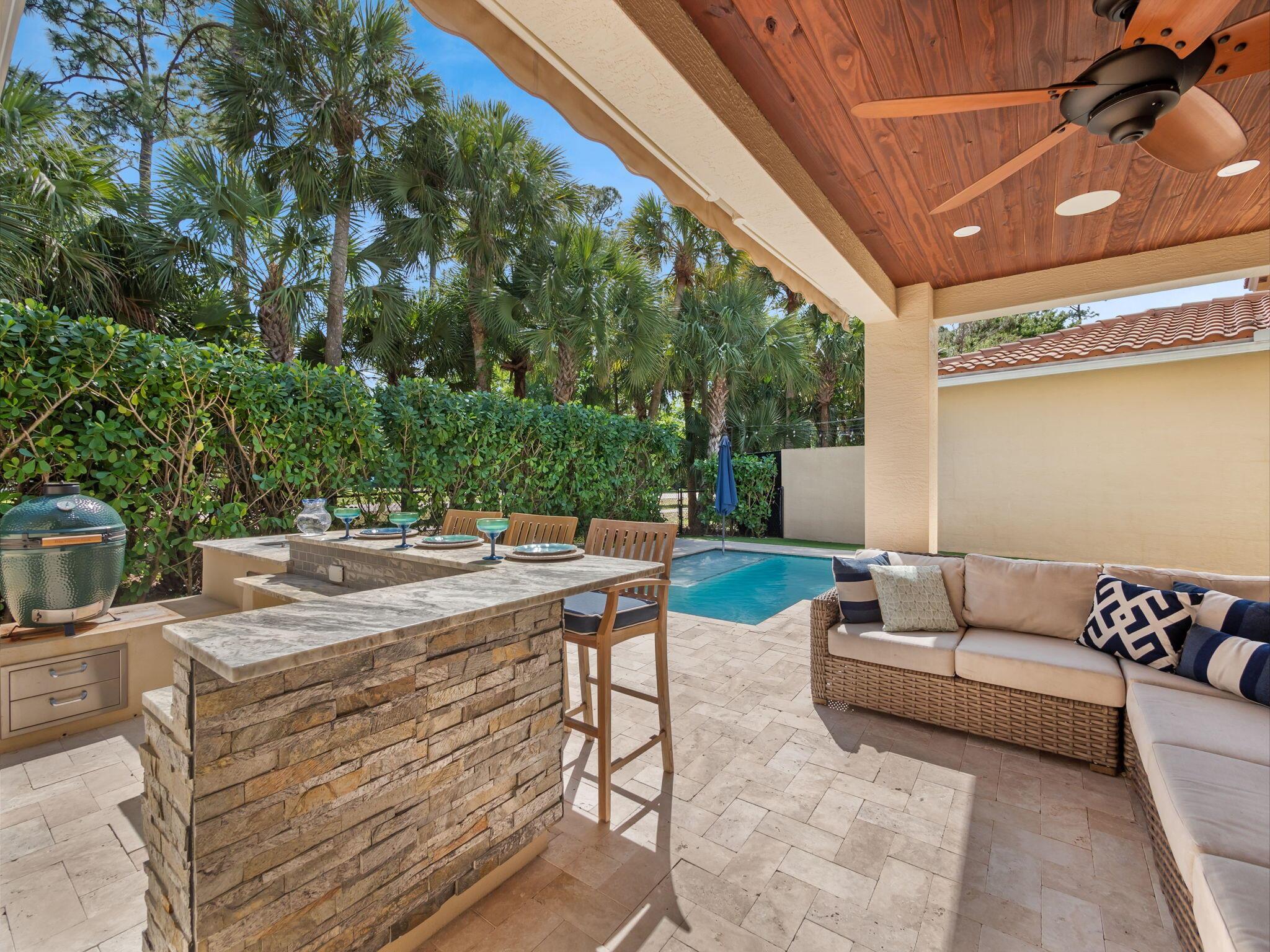 8037 Mariposa Grove Circle