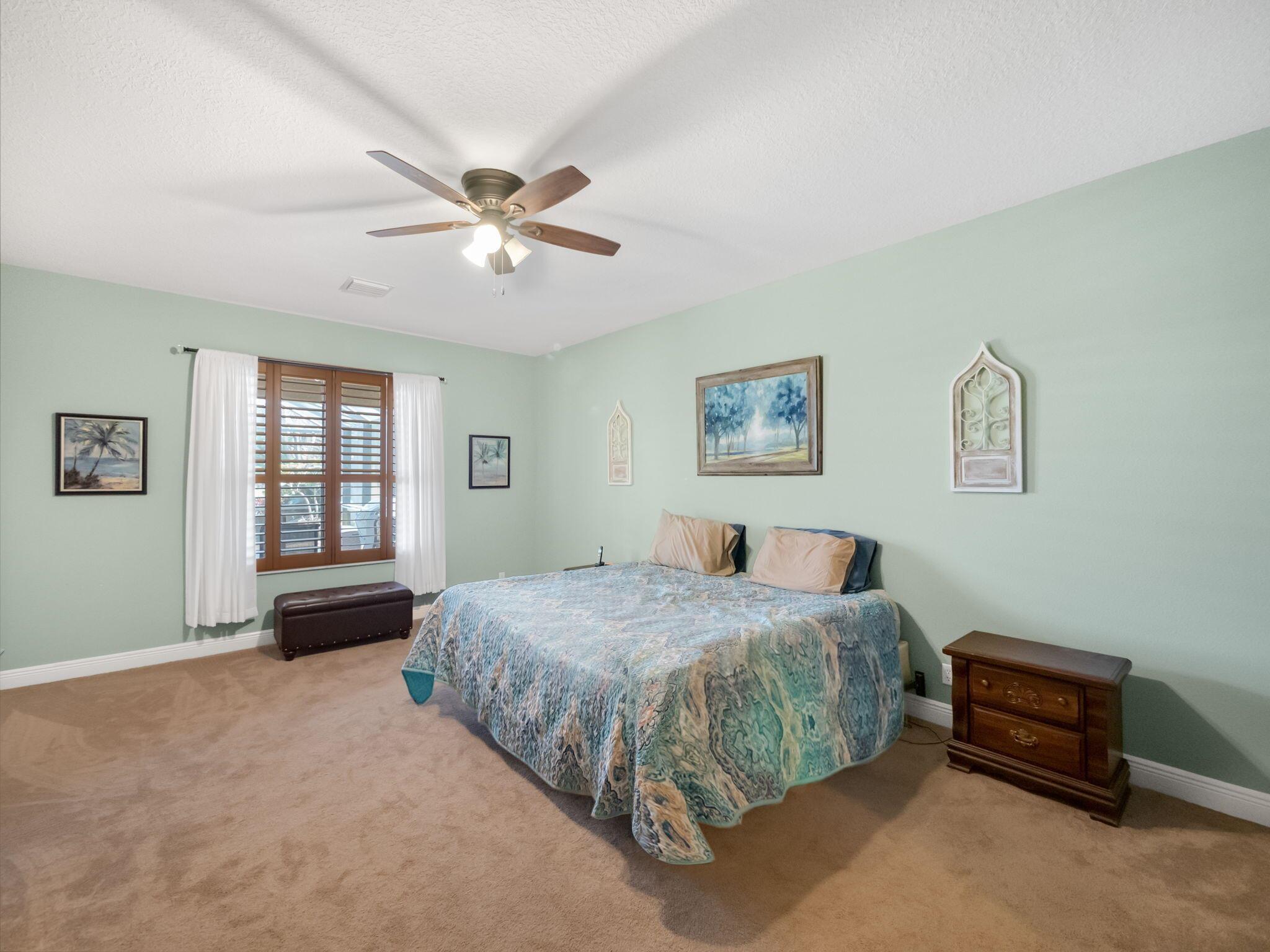 8389 SW Snapdragon Court