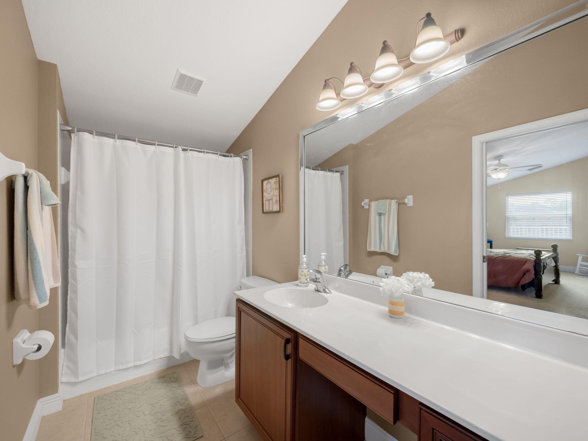 8389 SW Snapdragon Court