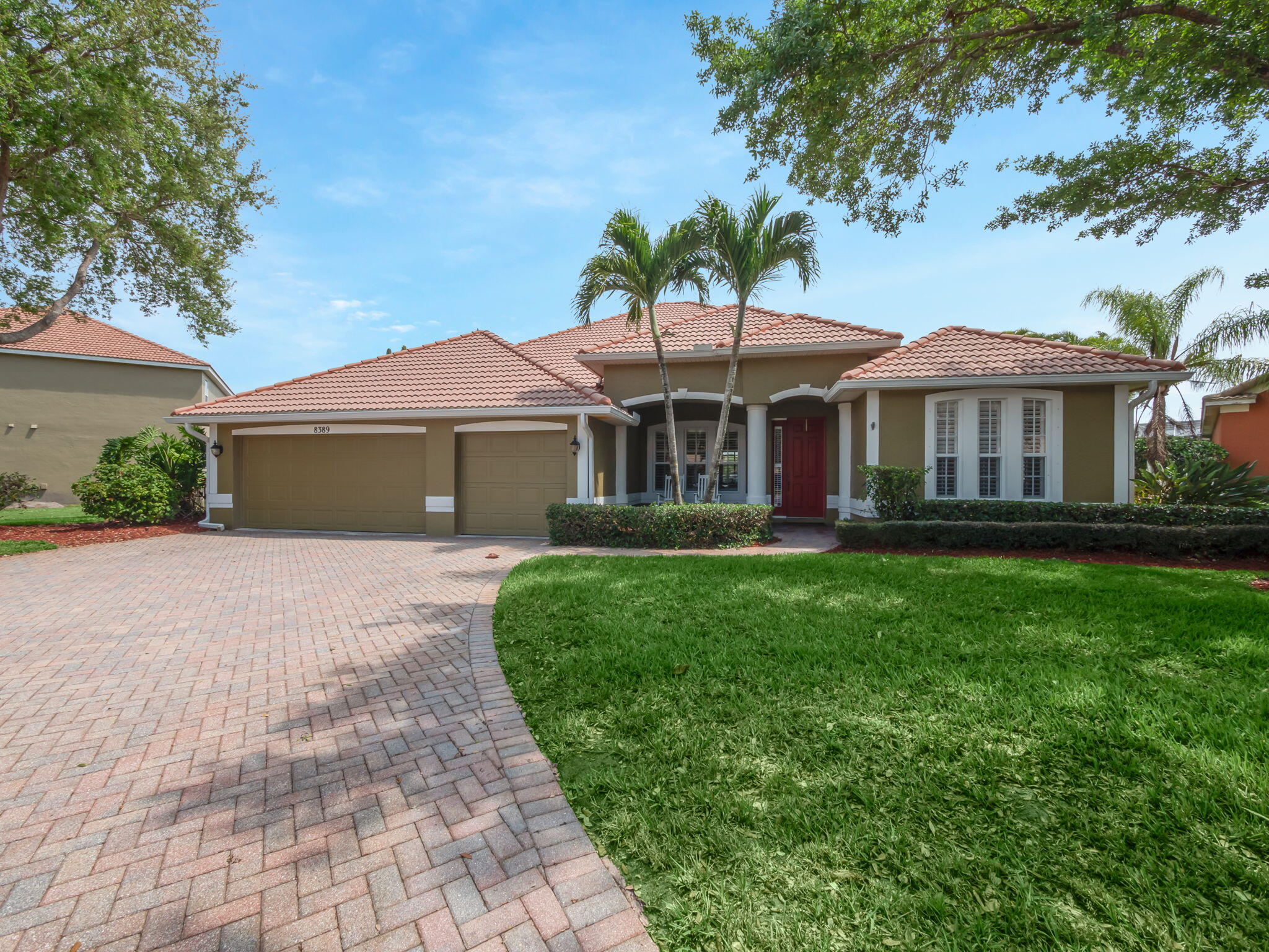 8389 SW Snapdragon Court