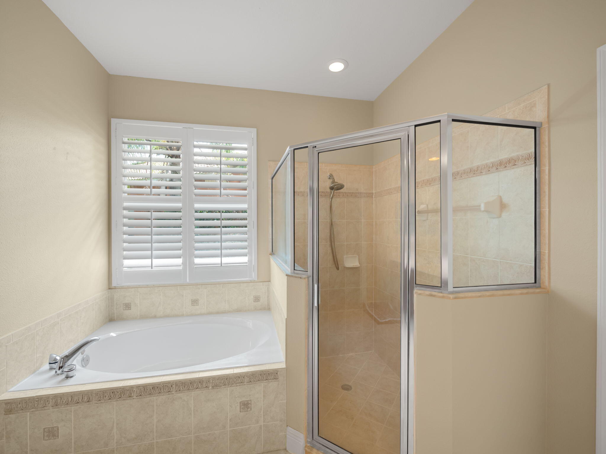 8389 SW Snapdragon Court