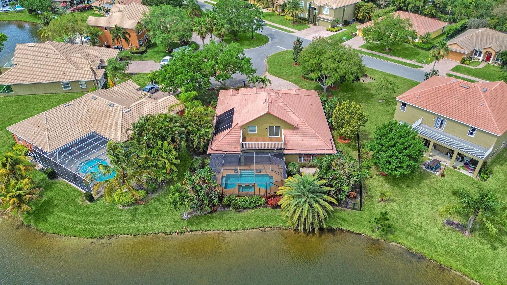 8389 SW Snapdragon Court