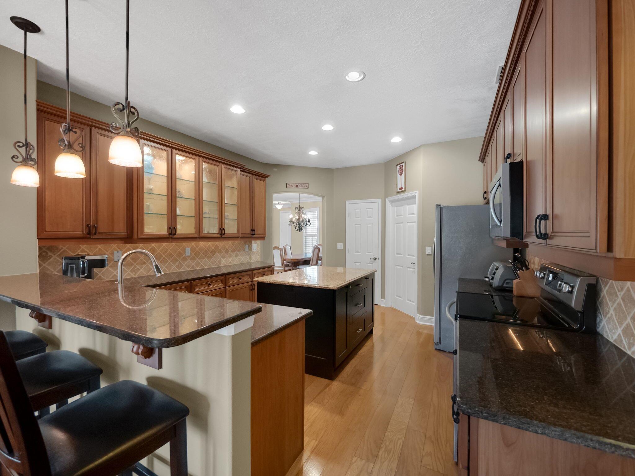 8389 SW Snapdragon Court