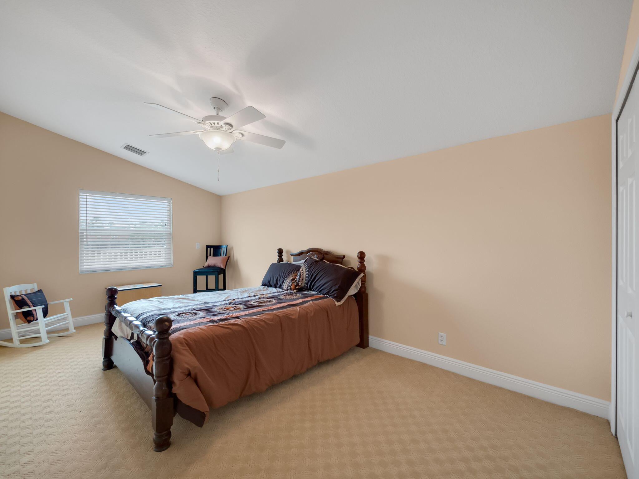 8389 SW Snapdragon Court