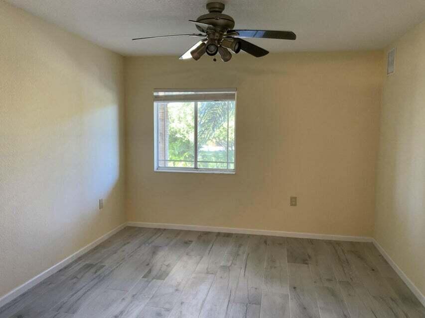 291 SW Palm Drive 205