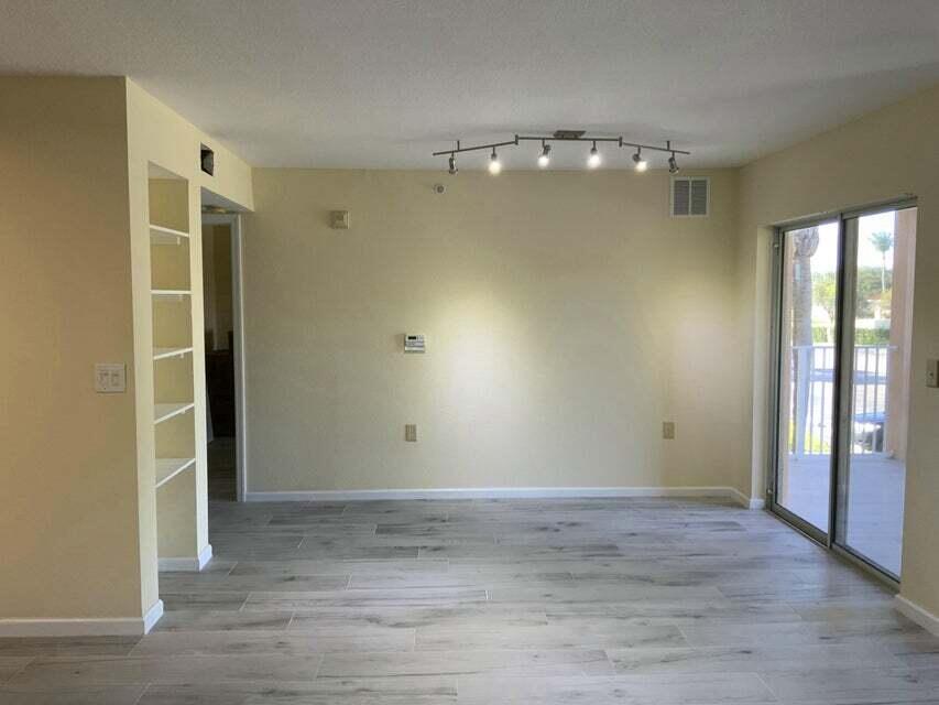 291 SW Palm Drive 205