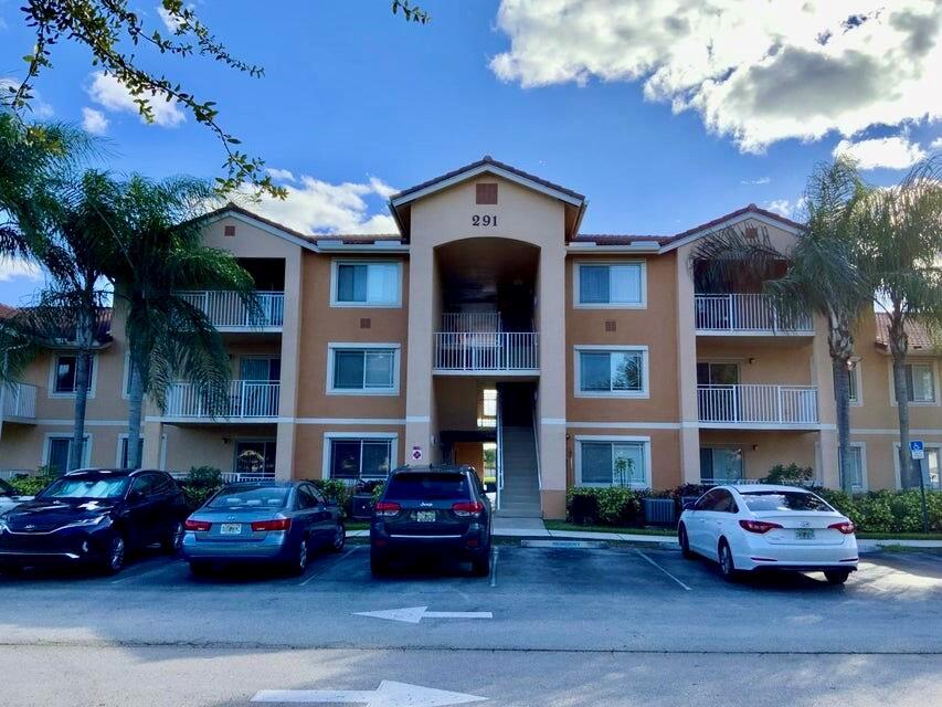 291 SW Palm Drive 205