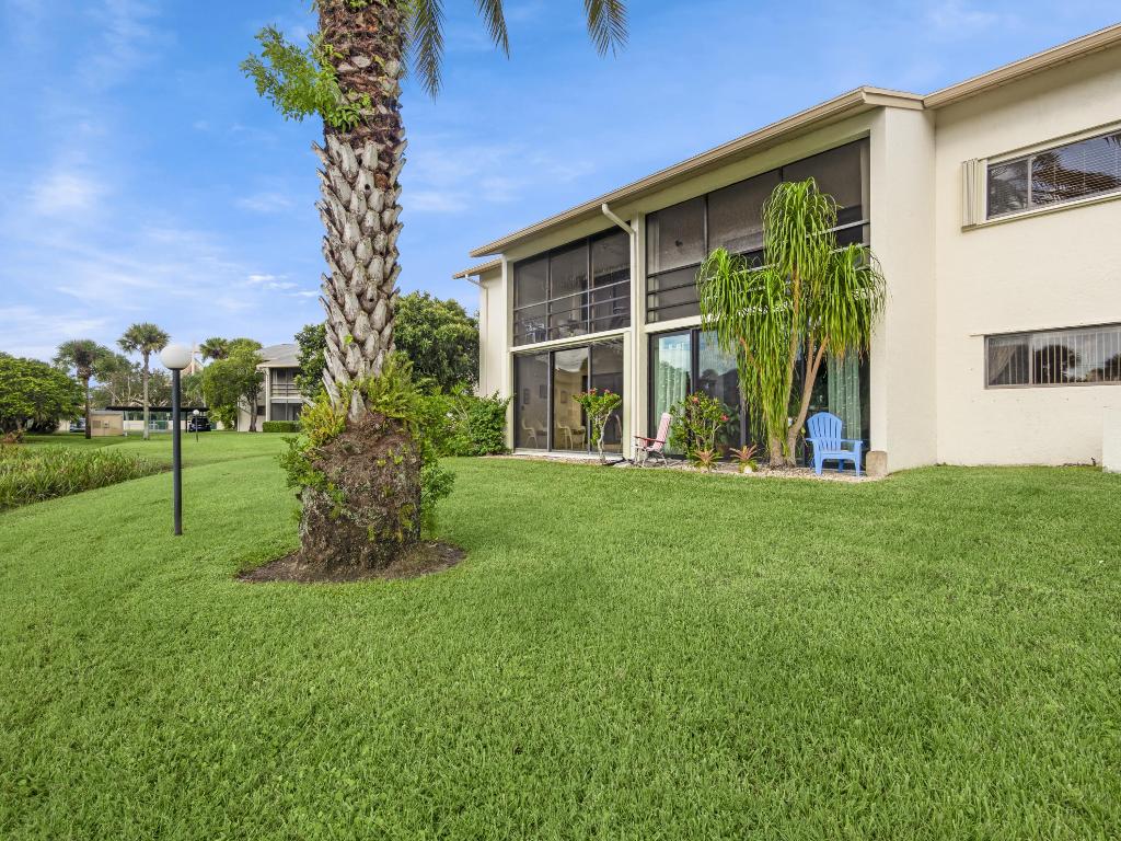 3011 SE Aster Lane 808