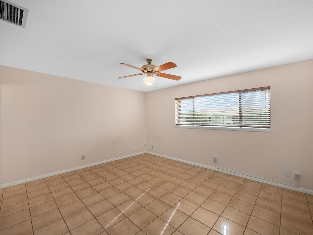 3011 SE Aster Lane 808