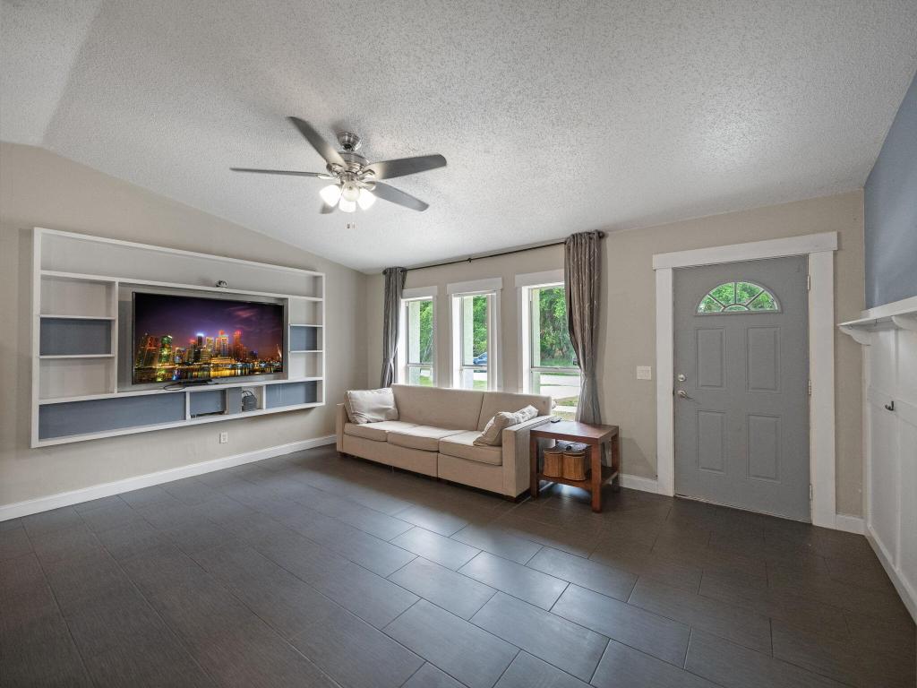 1938 SW Capri Street