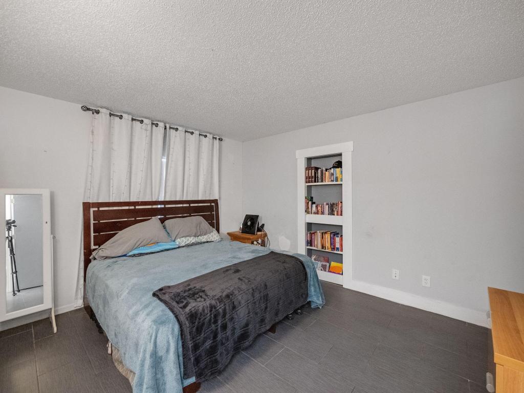 1938 SW Capri Street