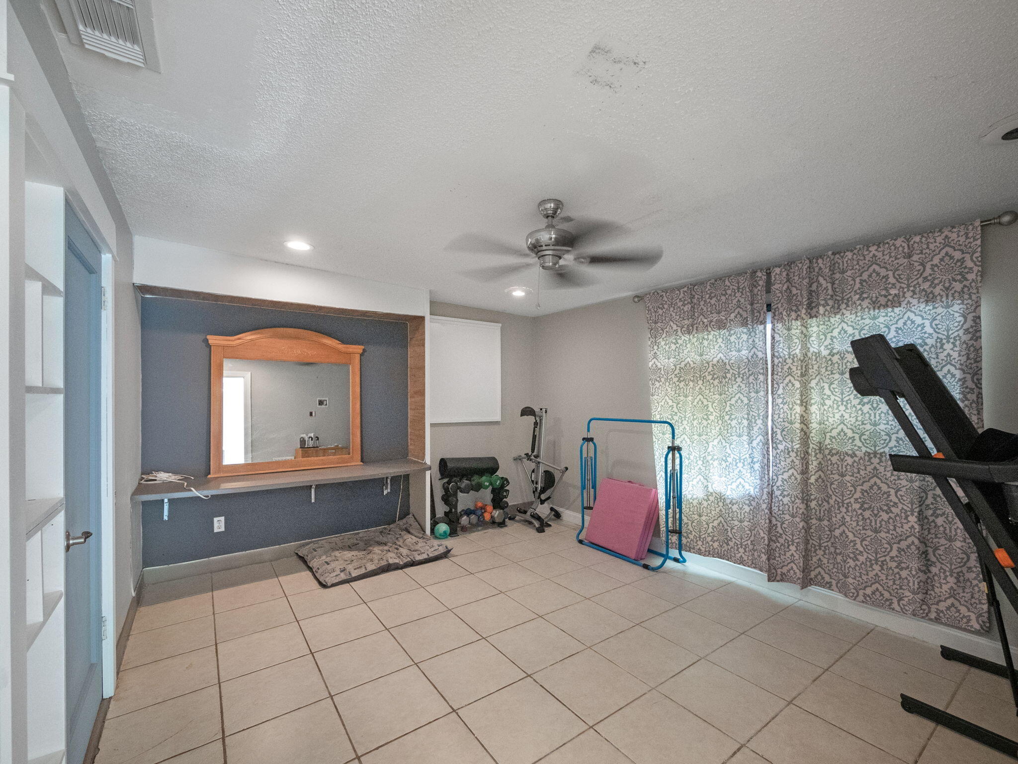 1938 SW Capri Street