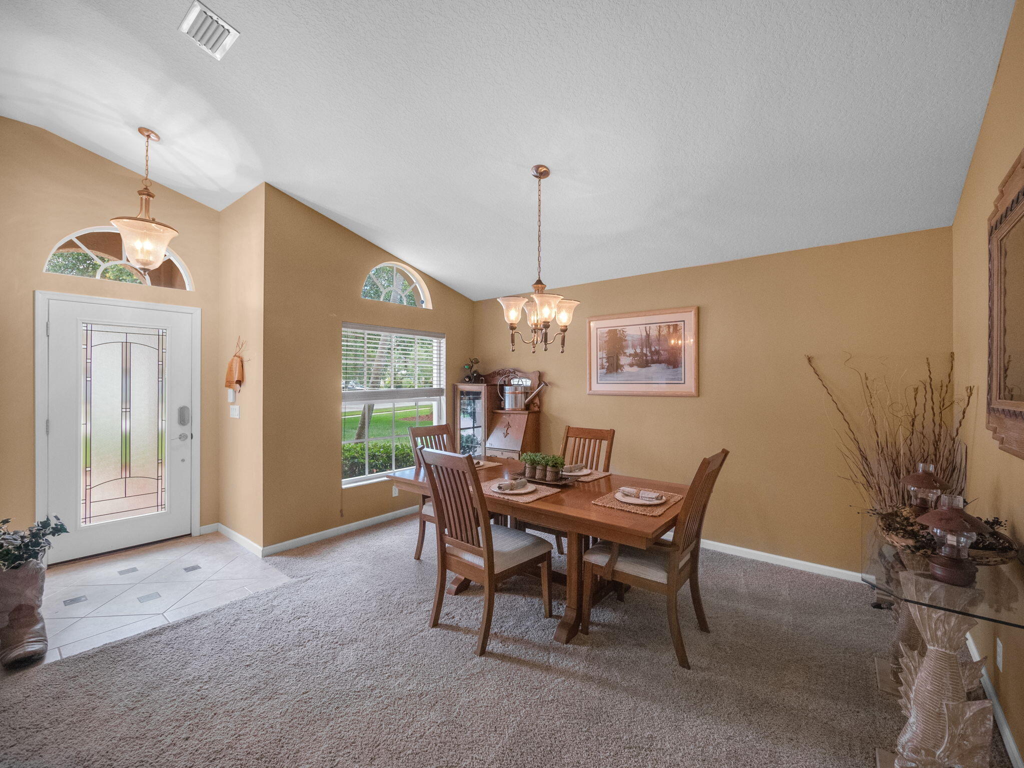 8121 SW Yachtsmans Drive