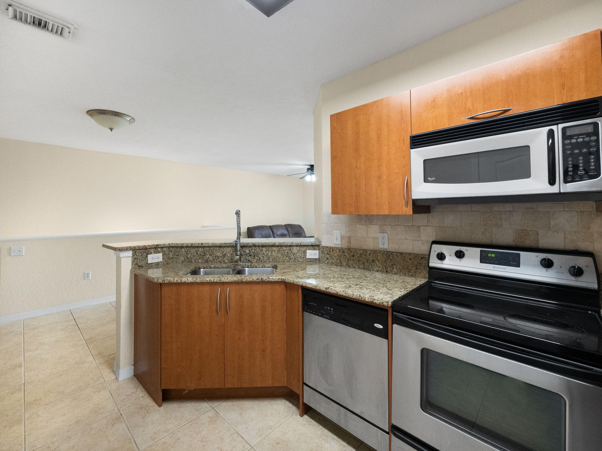 148 SW Peacock Boulevard 25-206