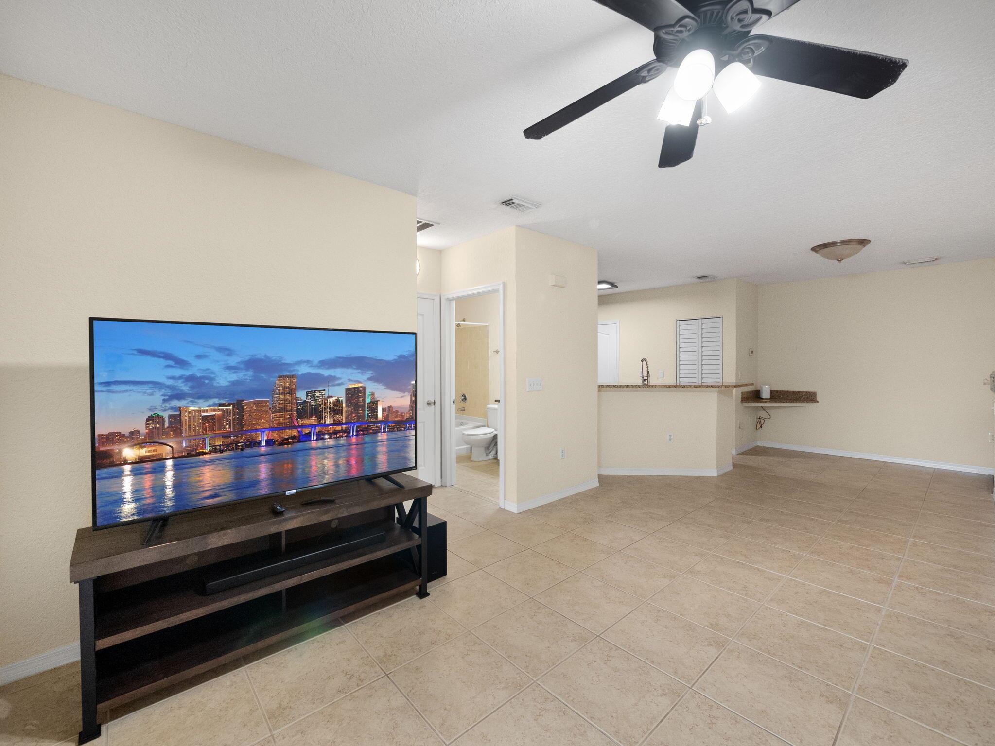 148 SW Peacock Boulevard 25-206