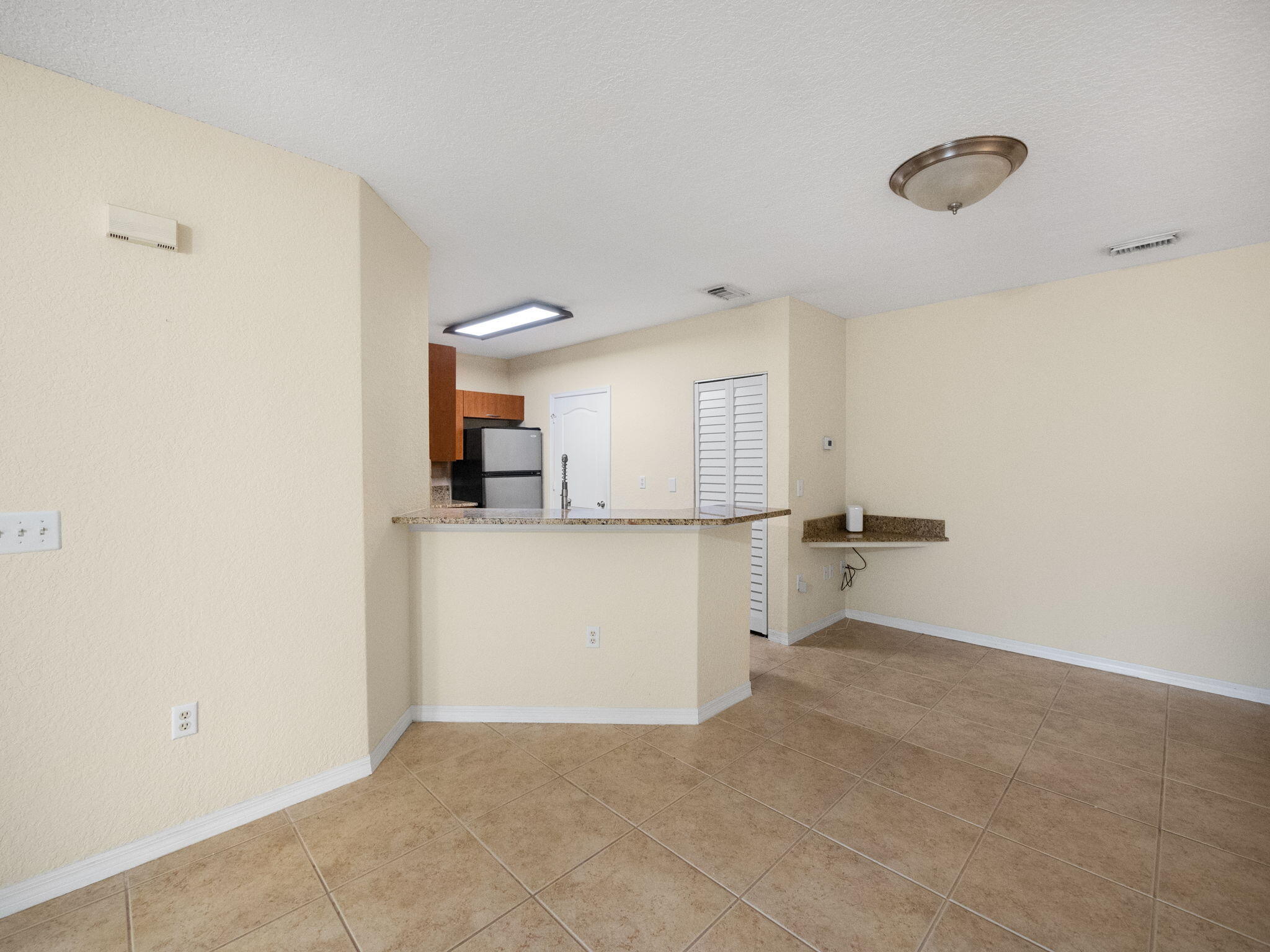 148 SW Peacock Boulevard 25-206