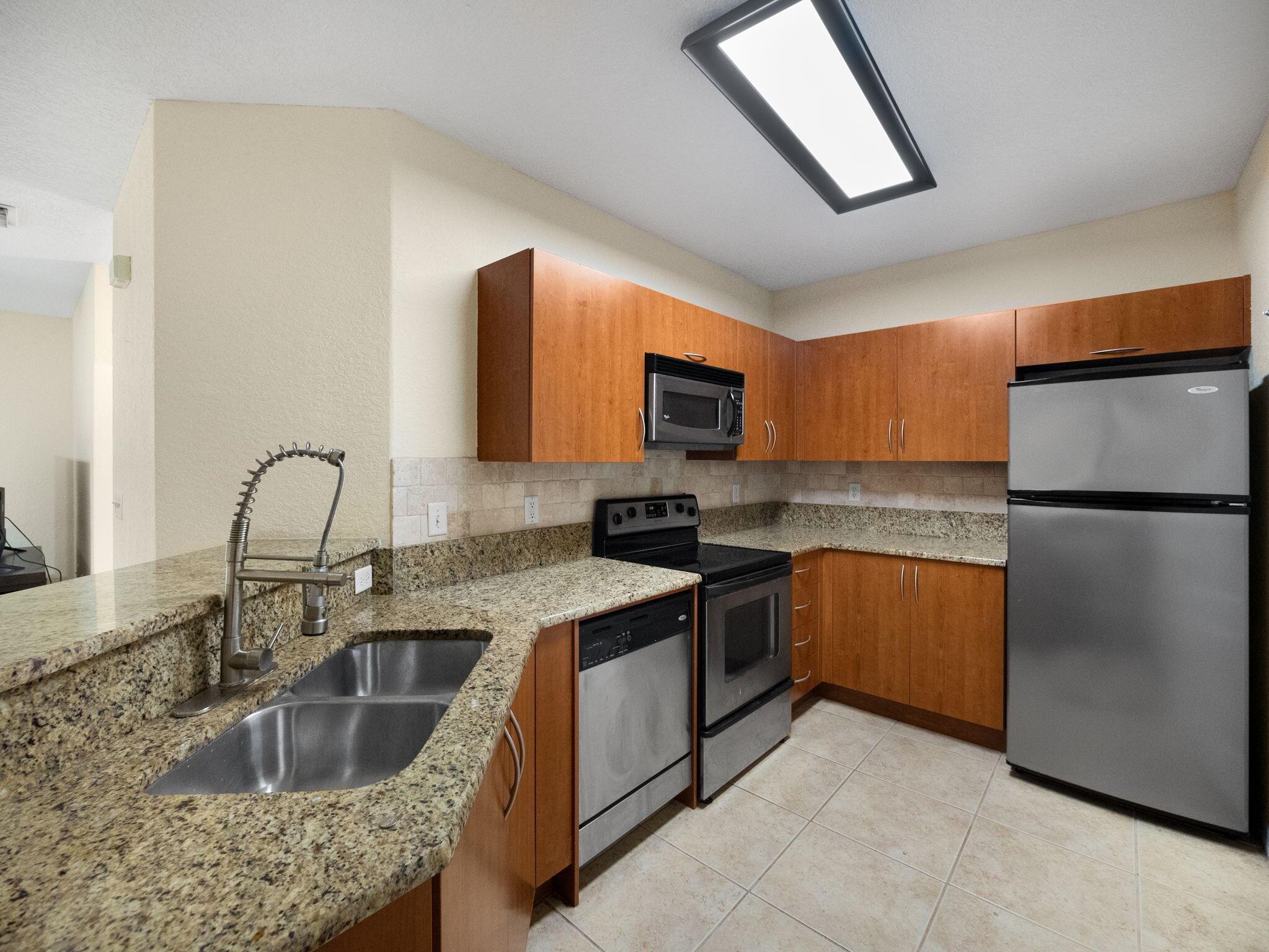 148 SW Peacock Boulevard 25-206