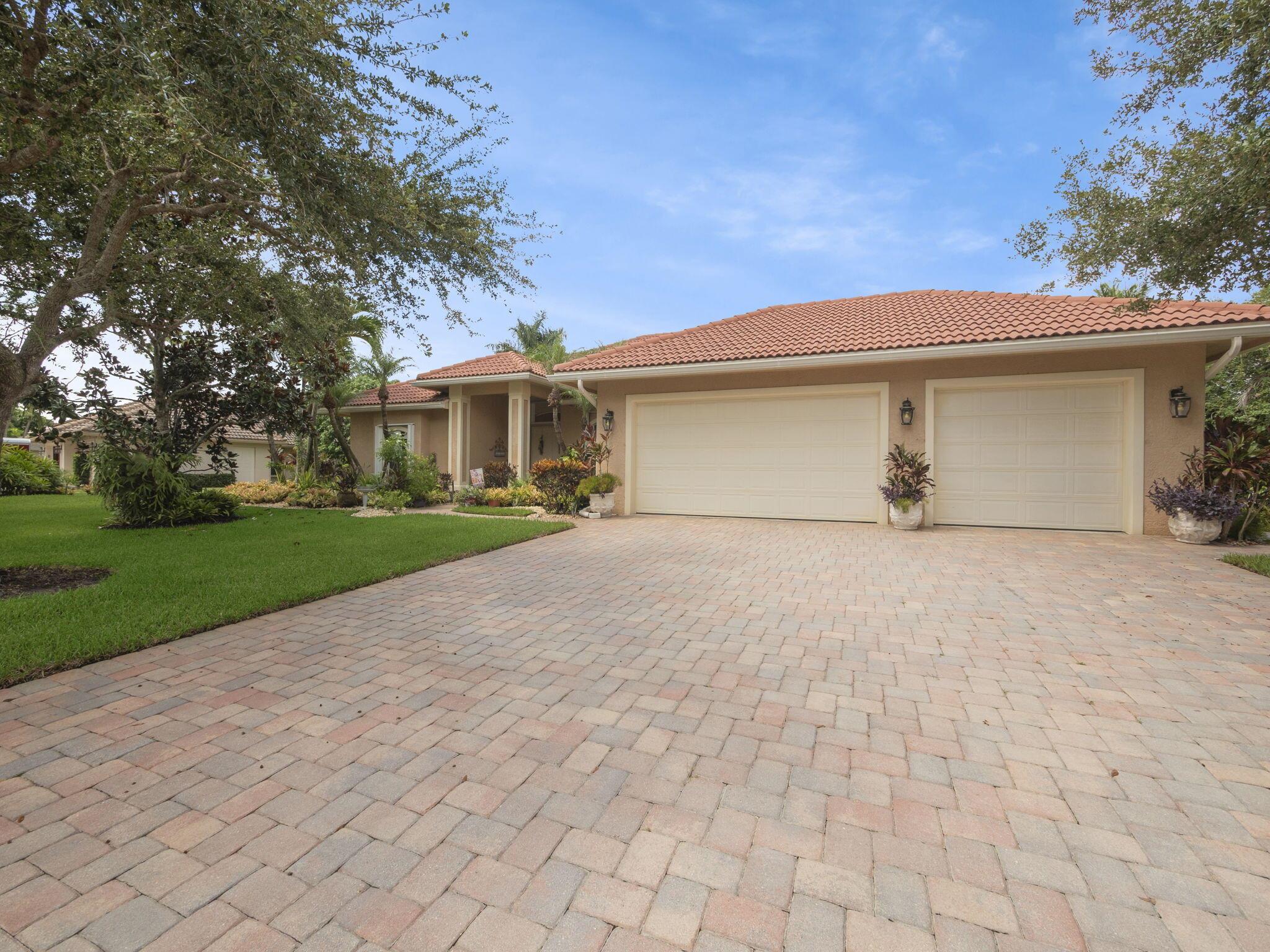 8276 SW Skipper Drive