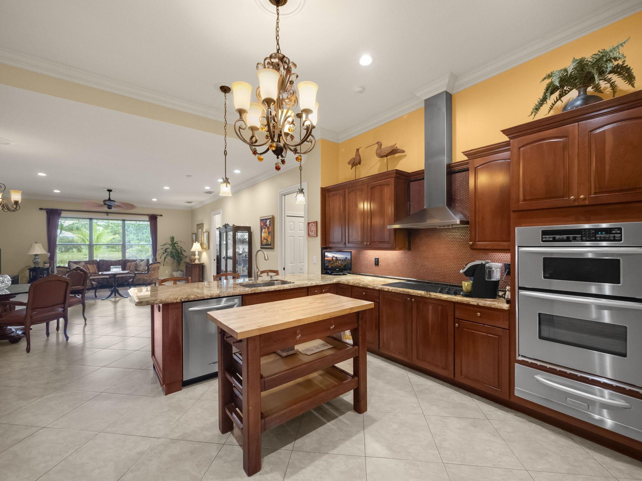 8276 SW Skipper Drive