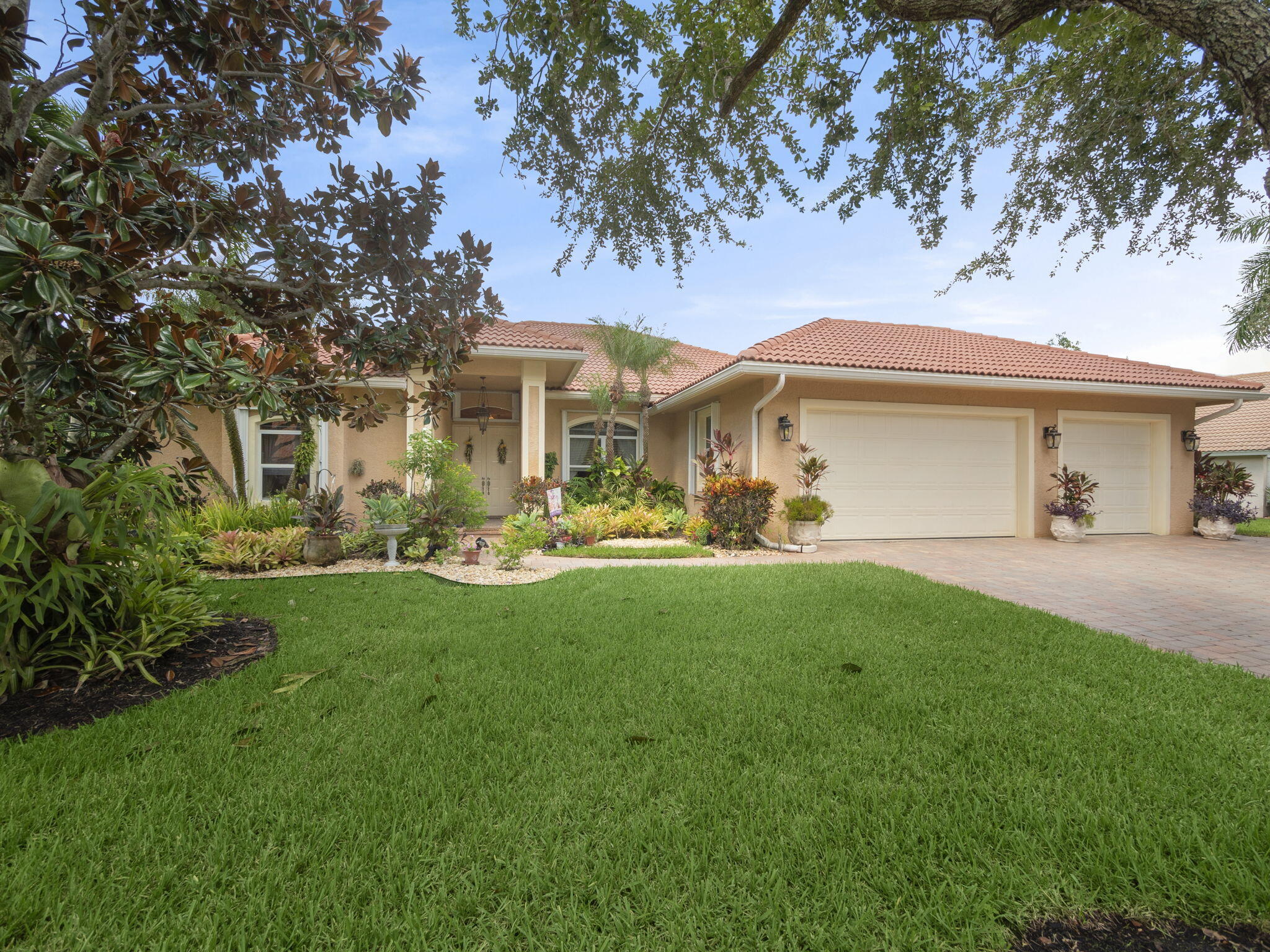 8276 SW Skipper Drive