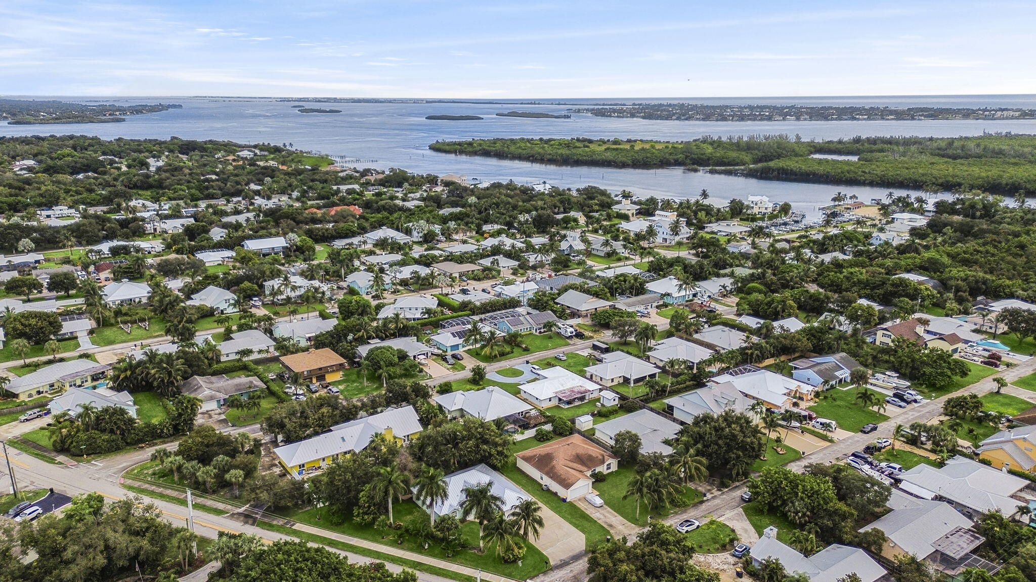 5596 SE Sailfish Way