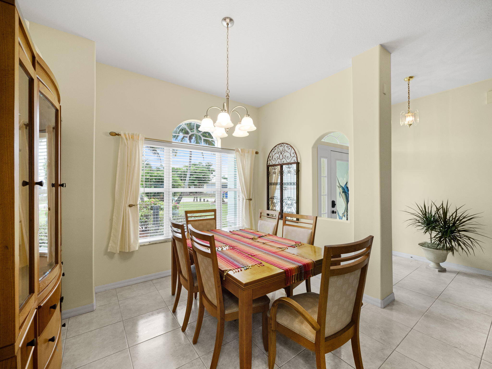 5596 SE Sailfish Way