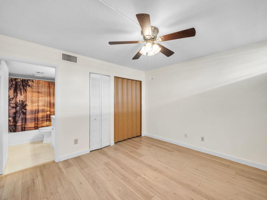 1950 SW Palm City Road 5103