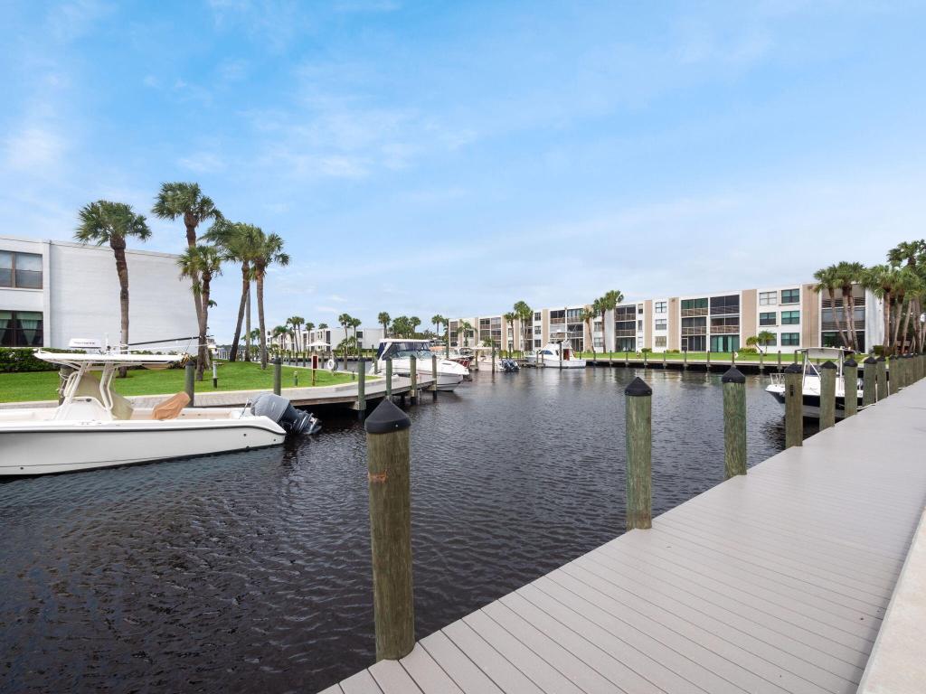 1950 SW Palm City Road 5103