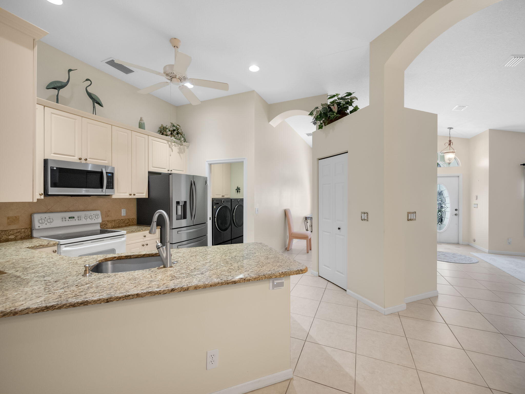2189 SW Mainsail Terrace