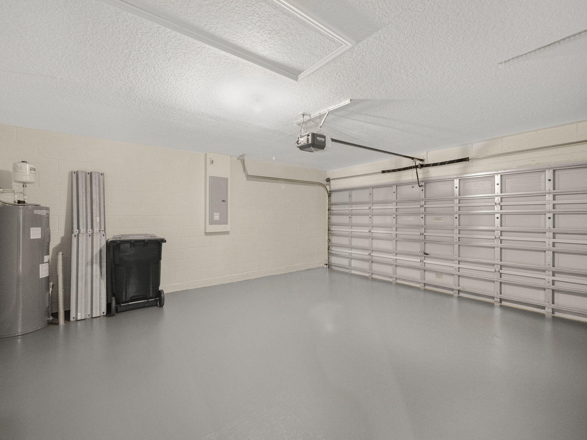 209 SW Tulip Boulevard